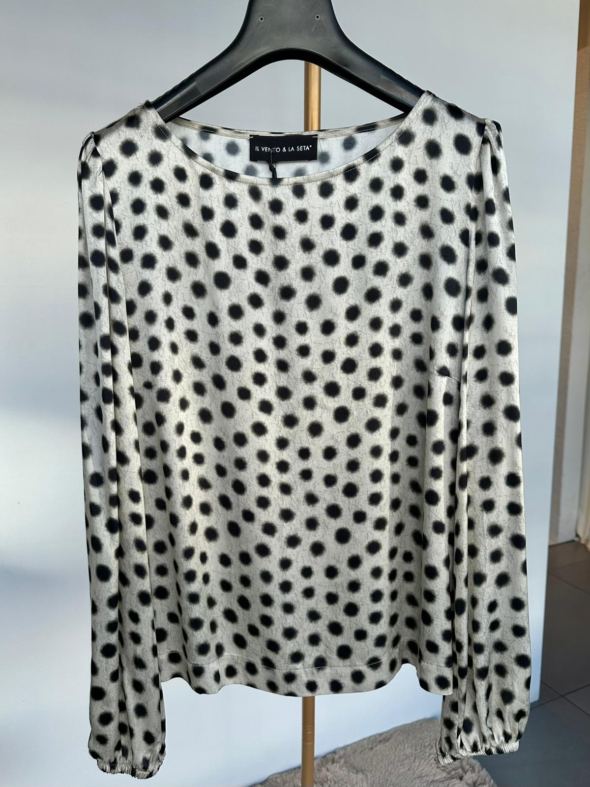 Polka dot blouse