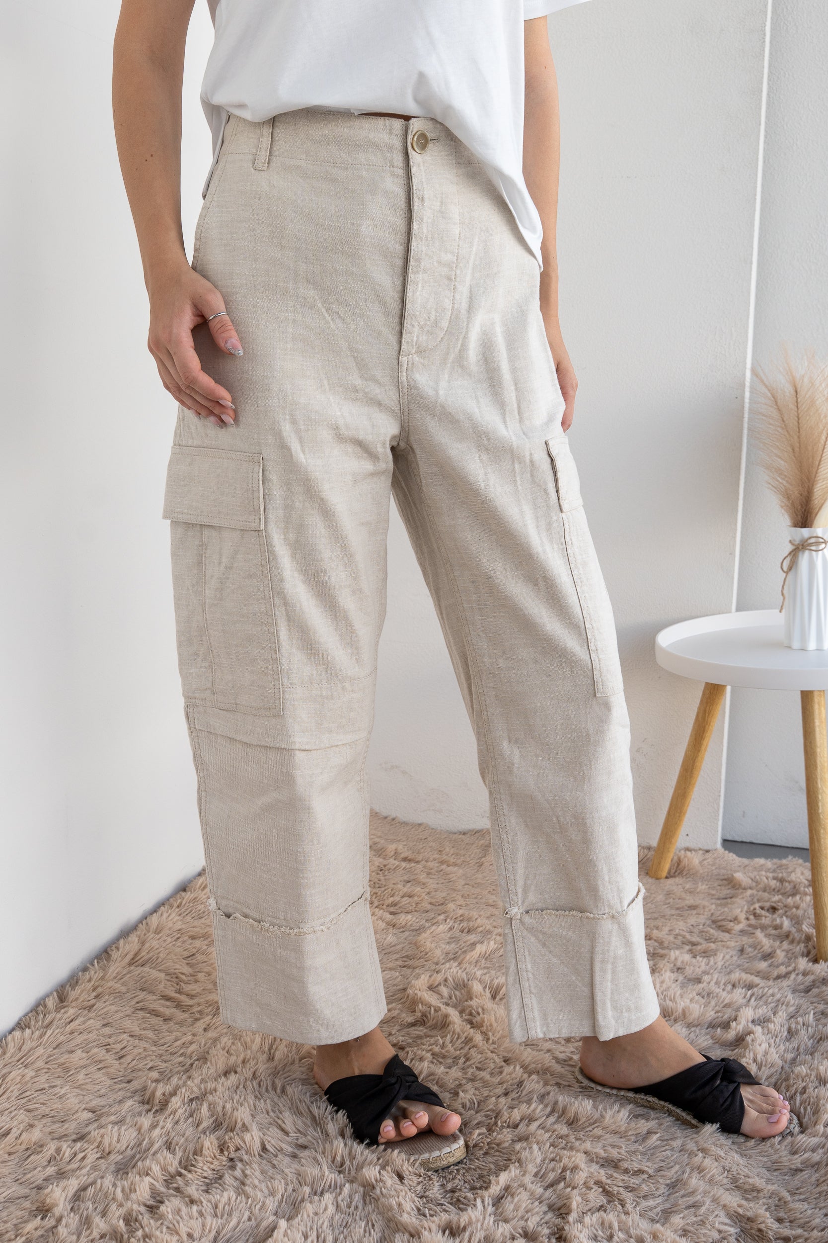 Pantalone con tasconi