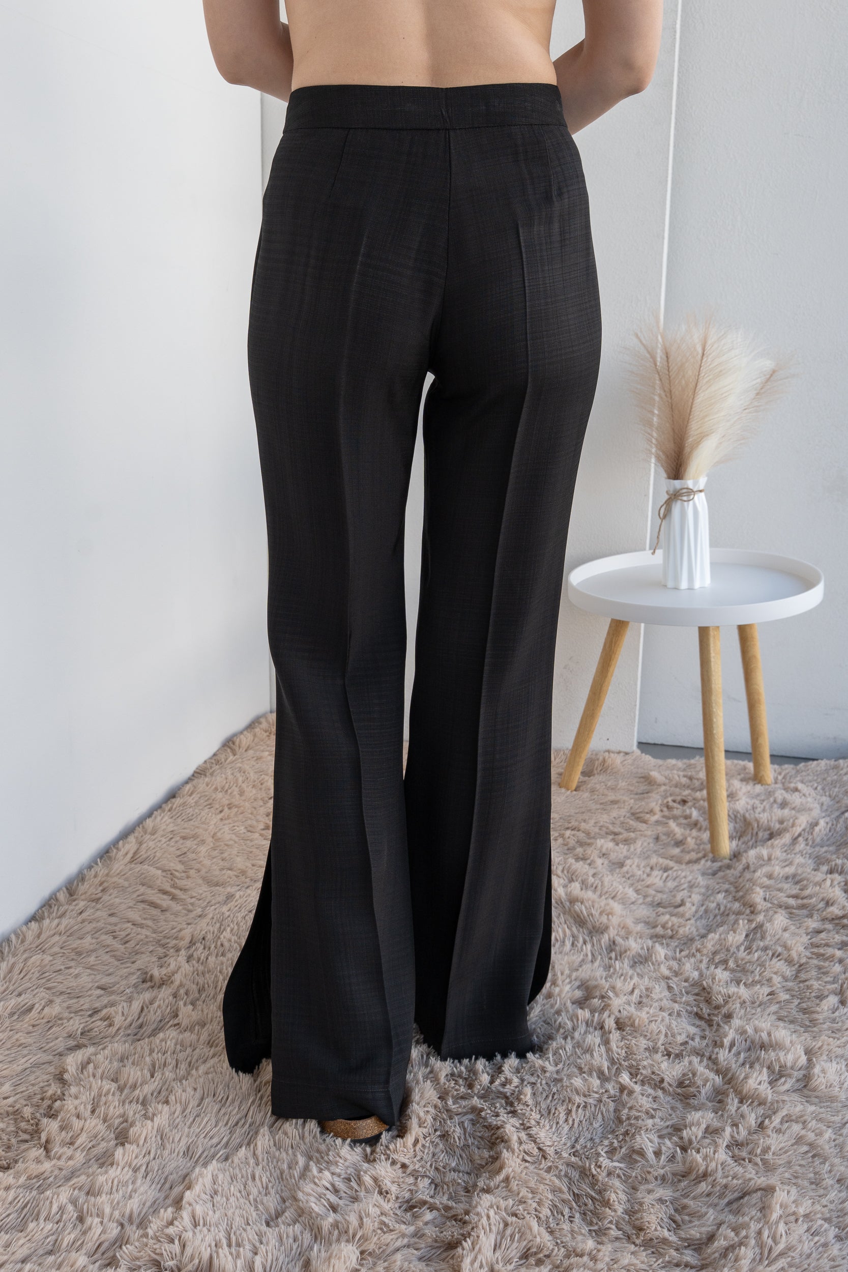 Pantalone con spacchetti