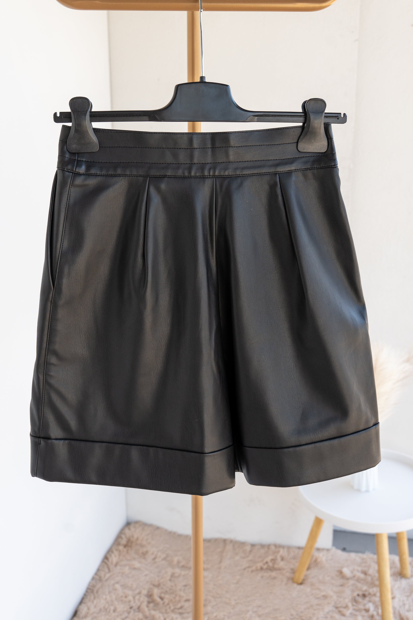 Leather Bermuda shorts