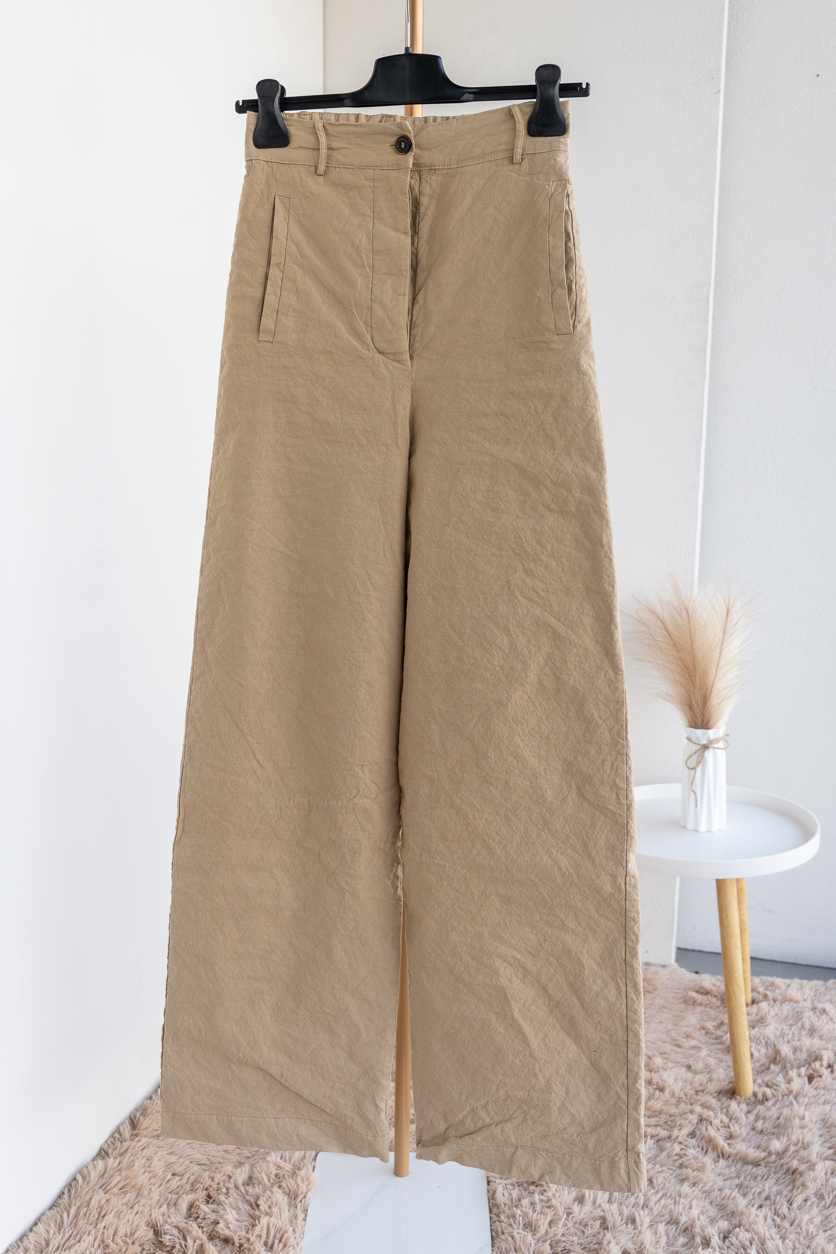 Pantalone effetto stropicciato