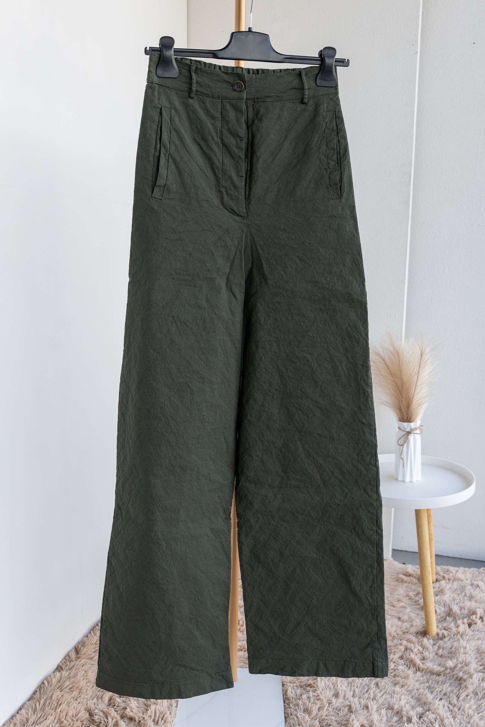 Pantalone effetto stropicciato