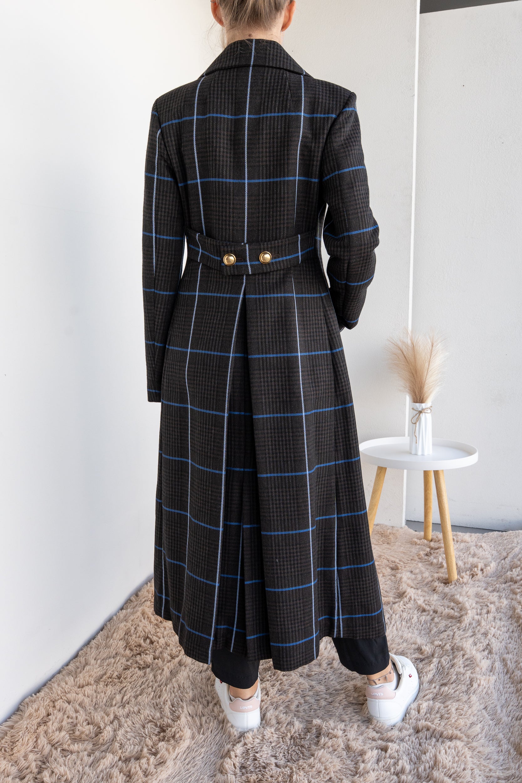 Scottish coat