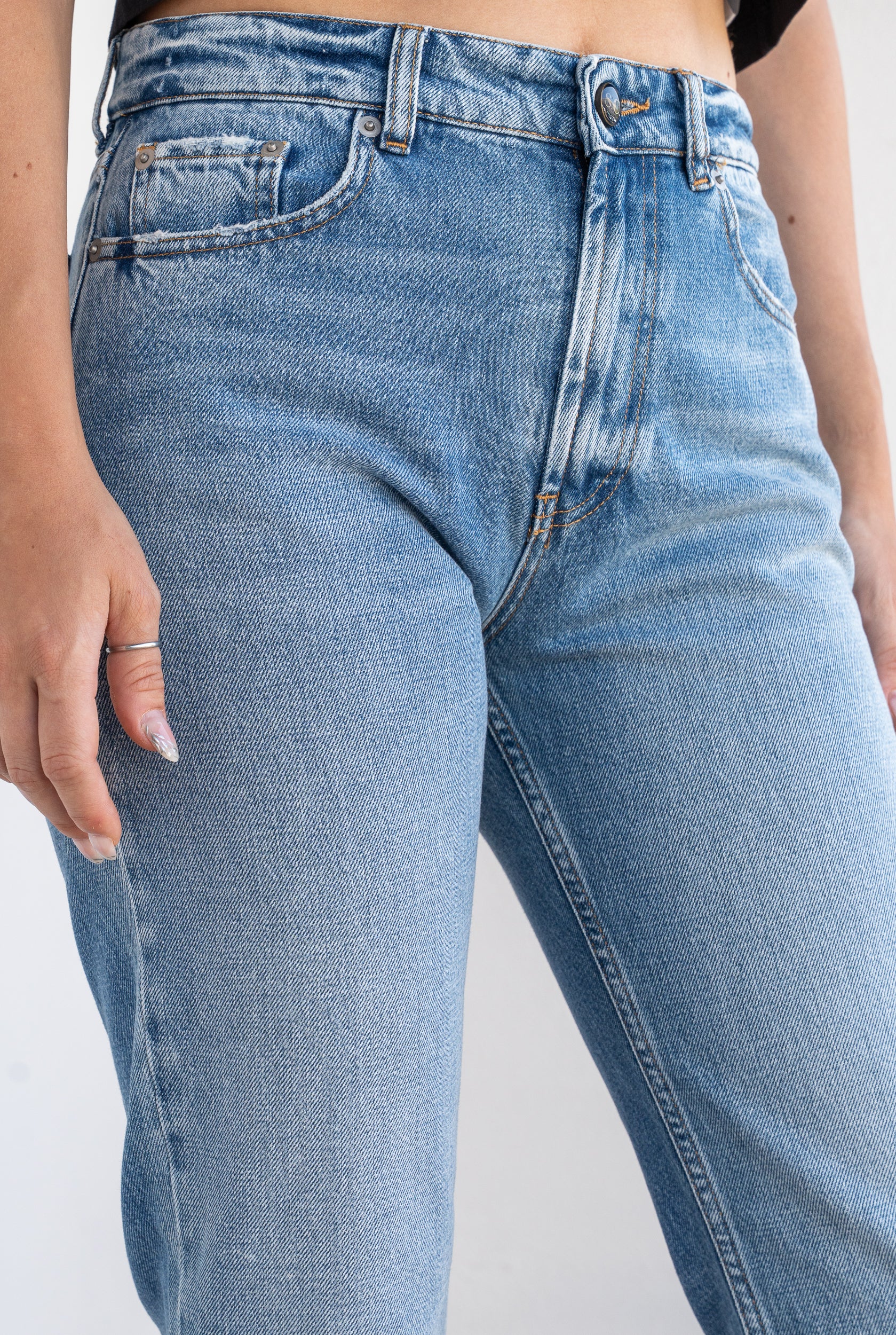 Slim cropped jeans