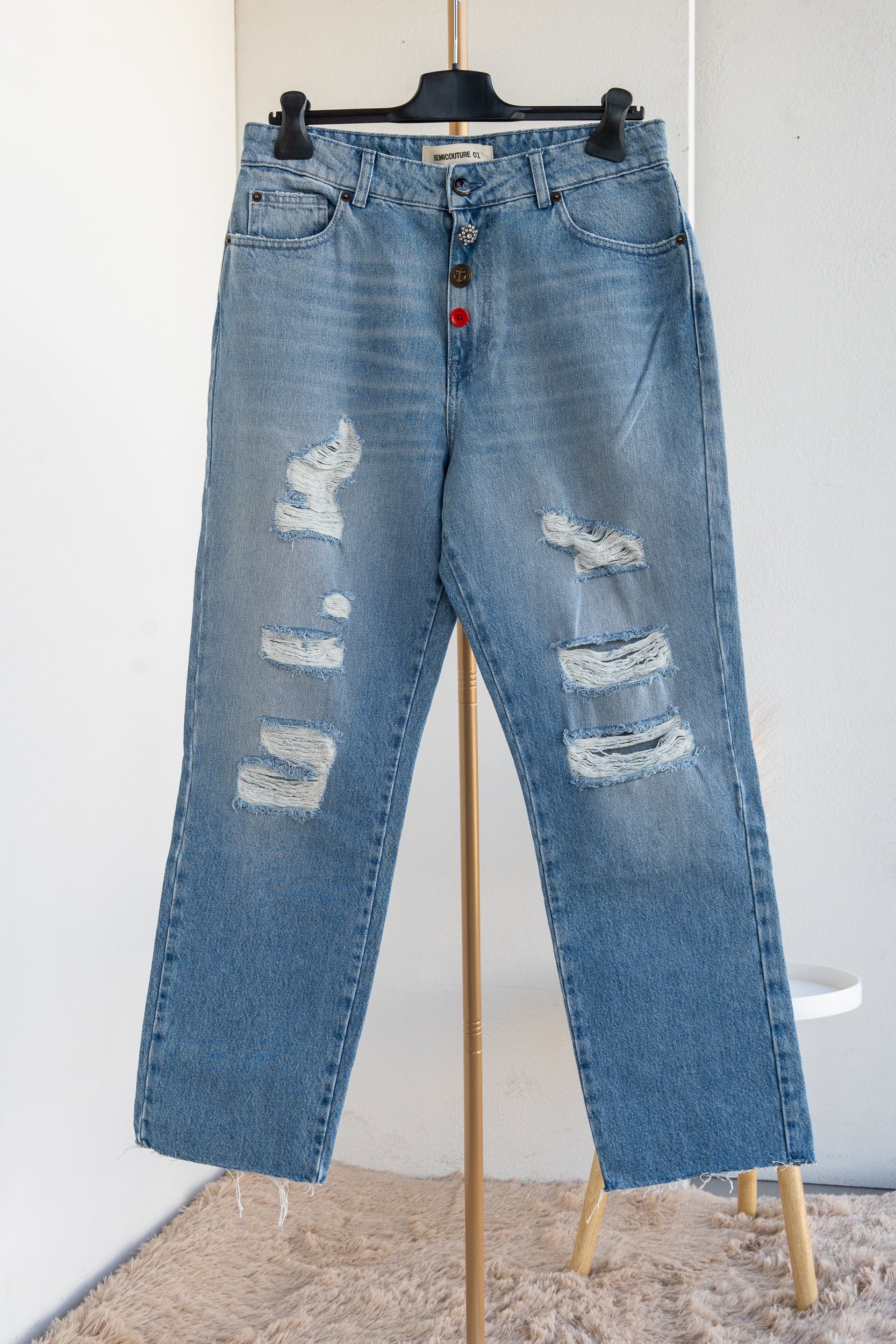 Ripped jeans