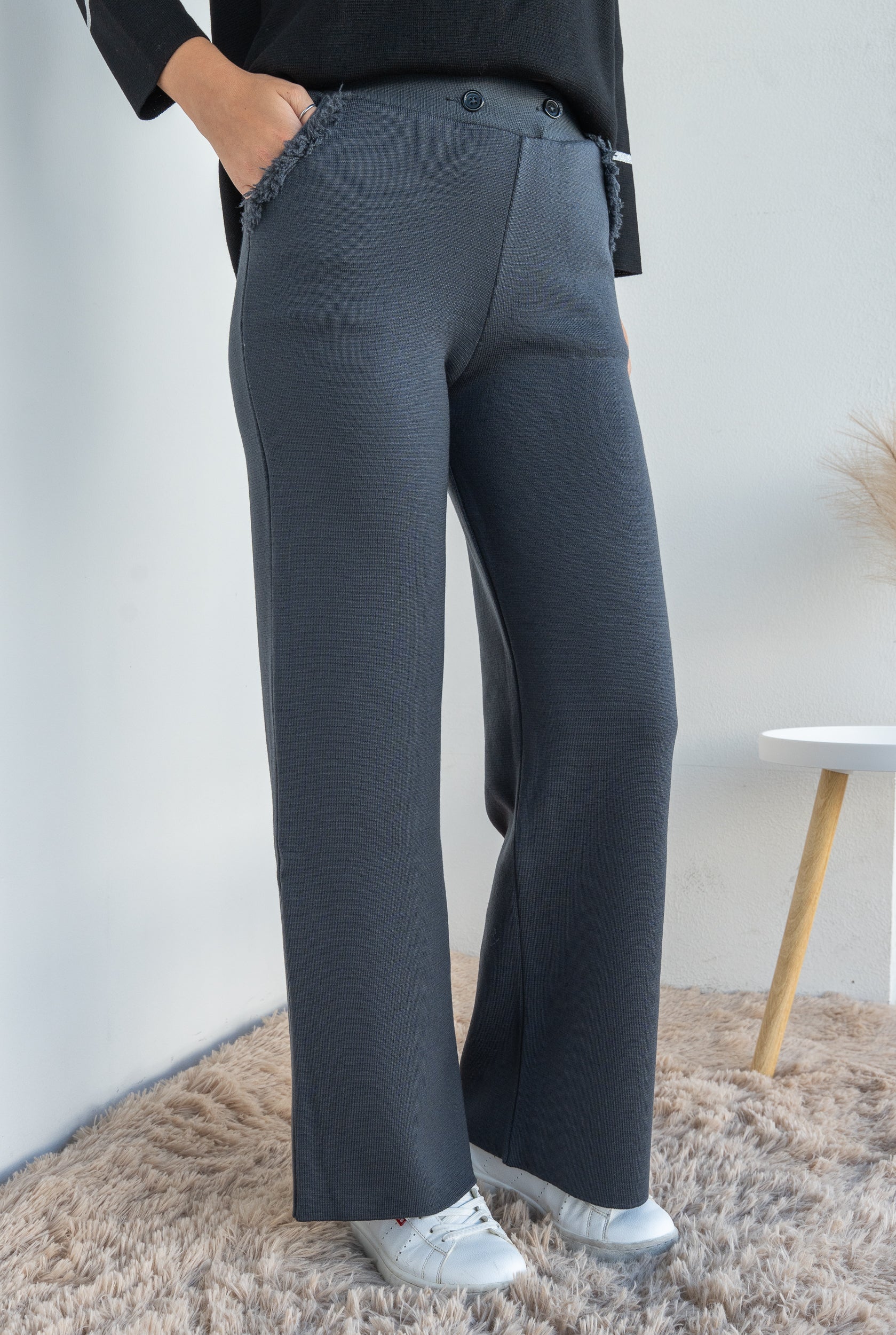 Knitted trousers