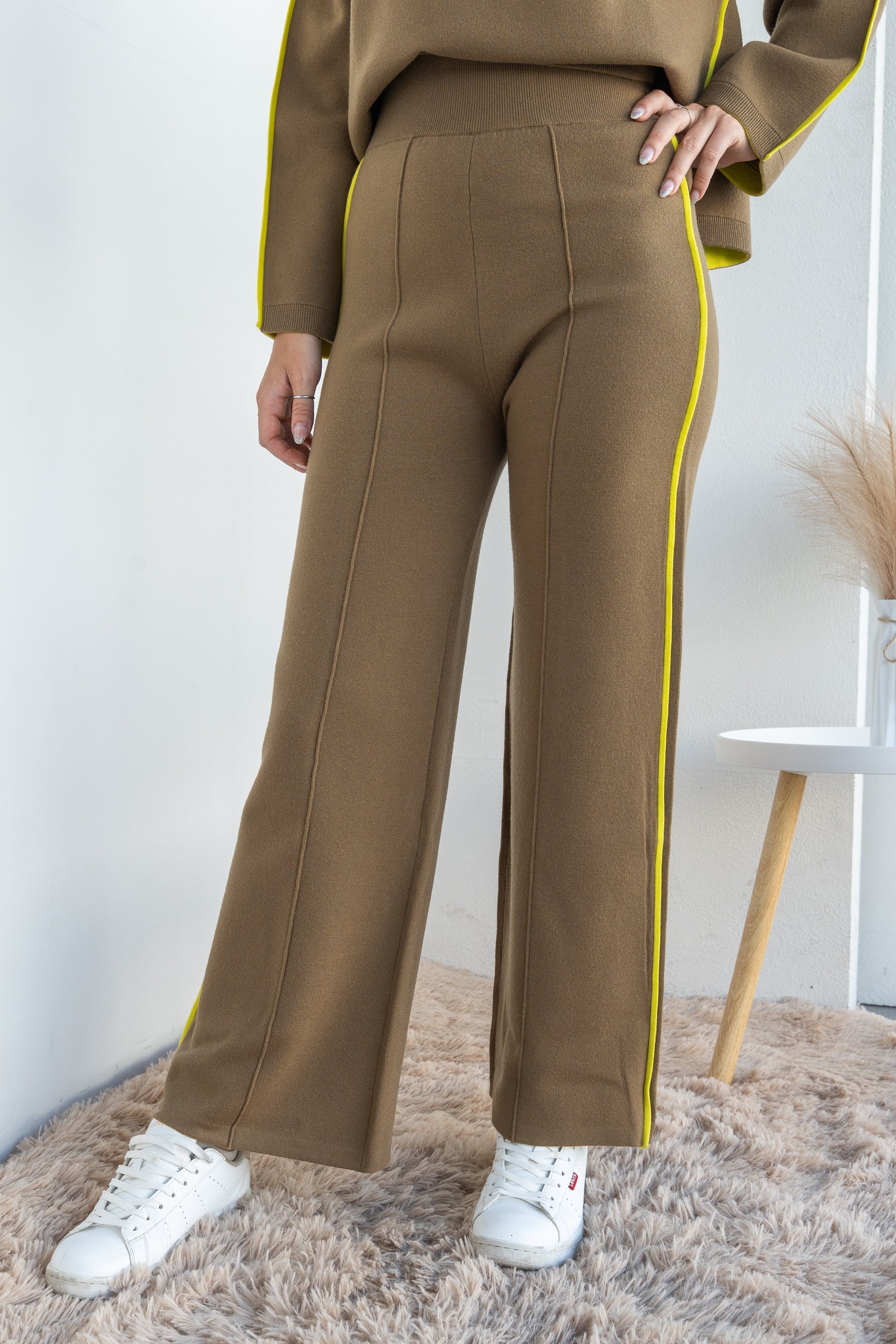 Knitted trousers