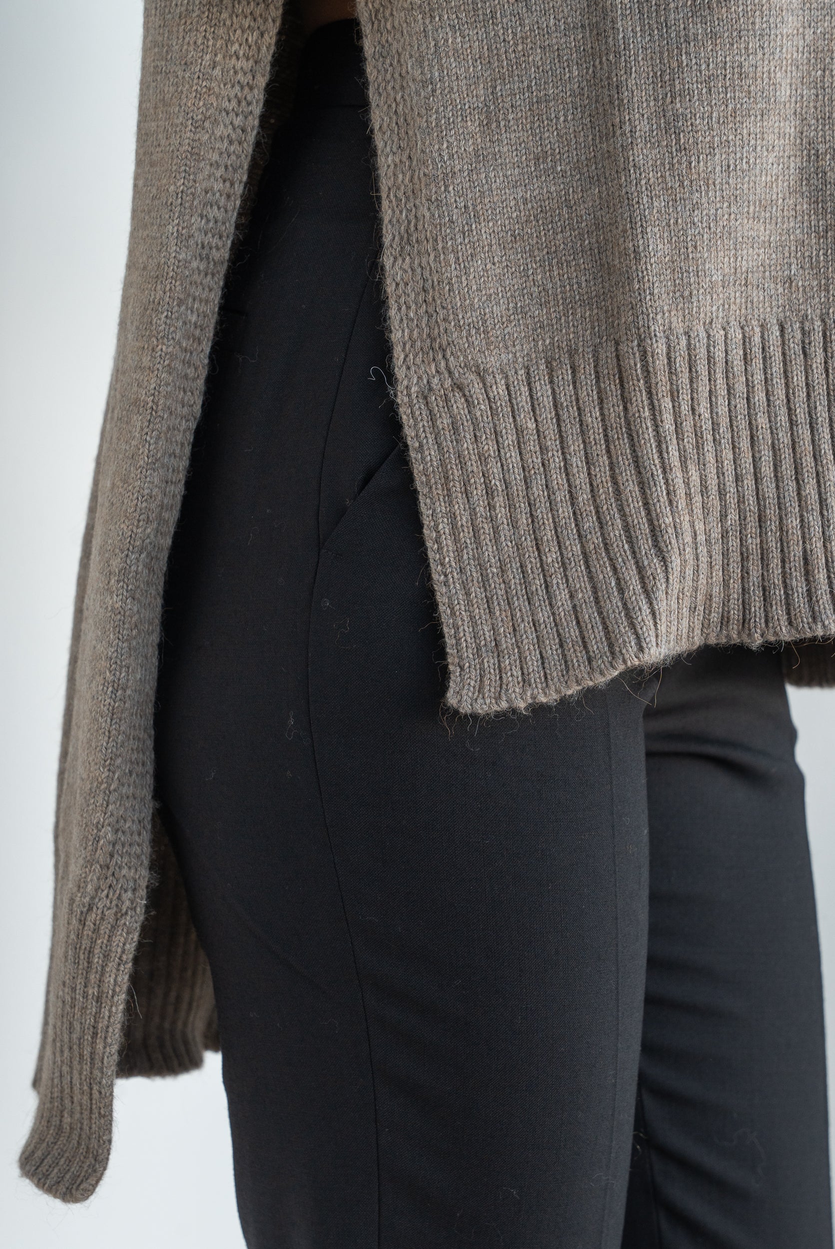 Maglia con spacco