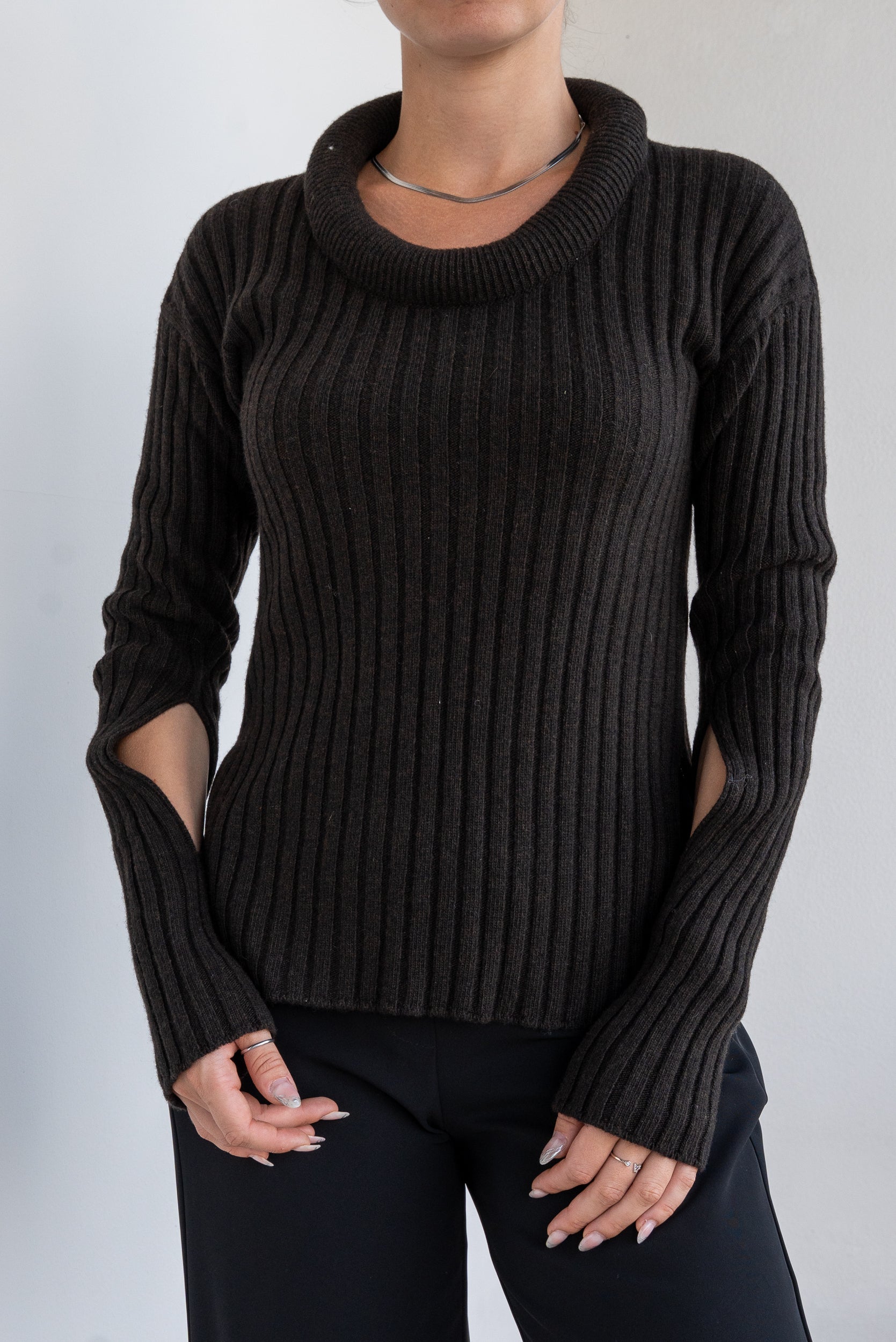 Maglia con collo a ciambella