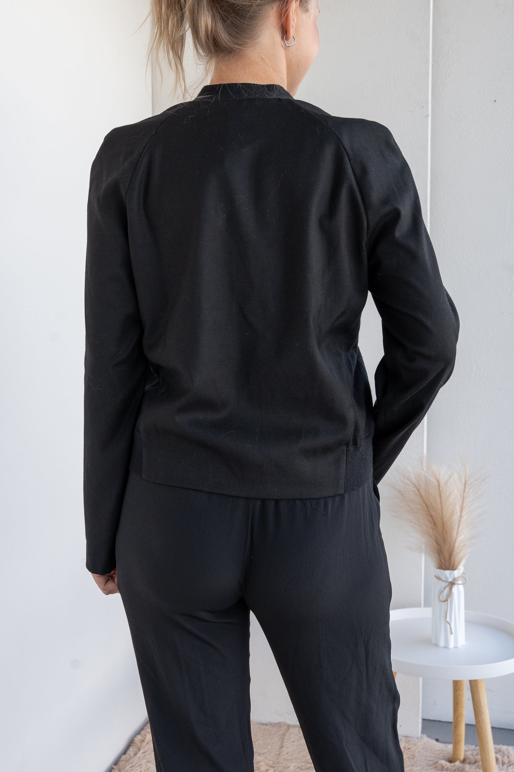 Cardigan with pockets