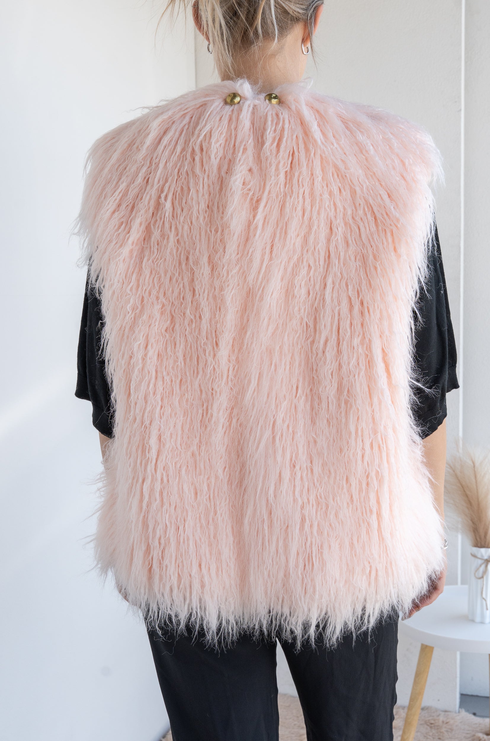 Fur vest