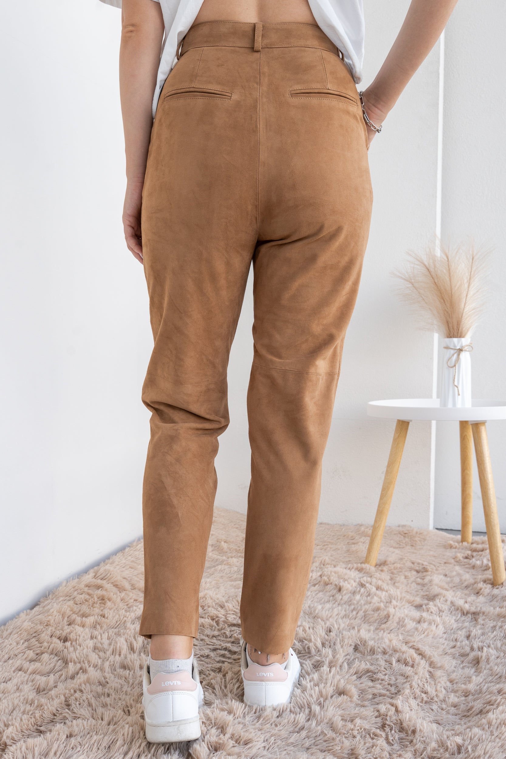 Pantalone scamosciato