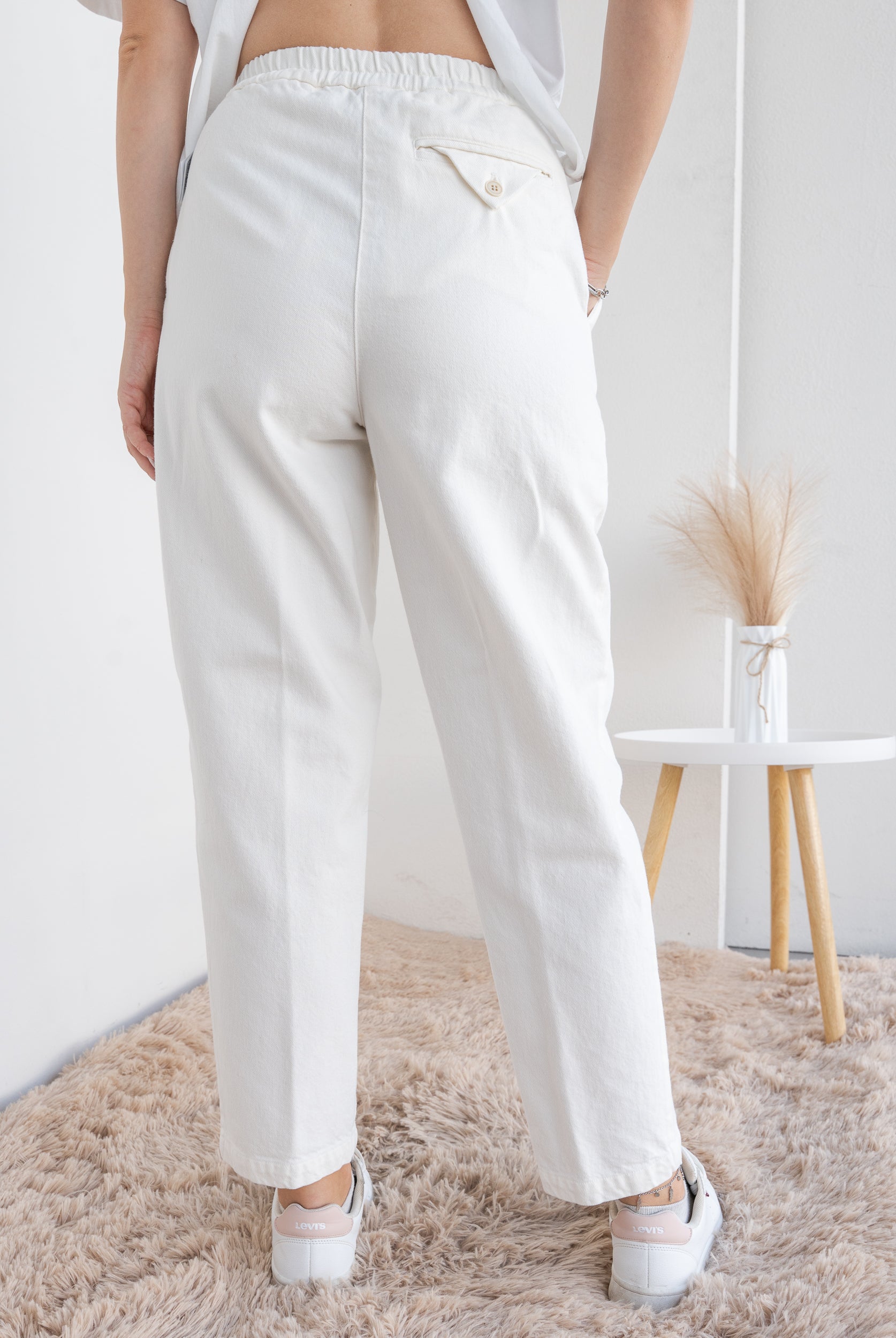Pantalone con elastico