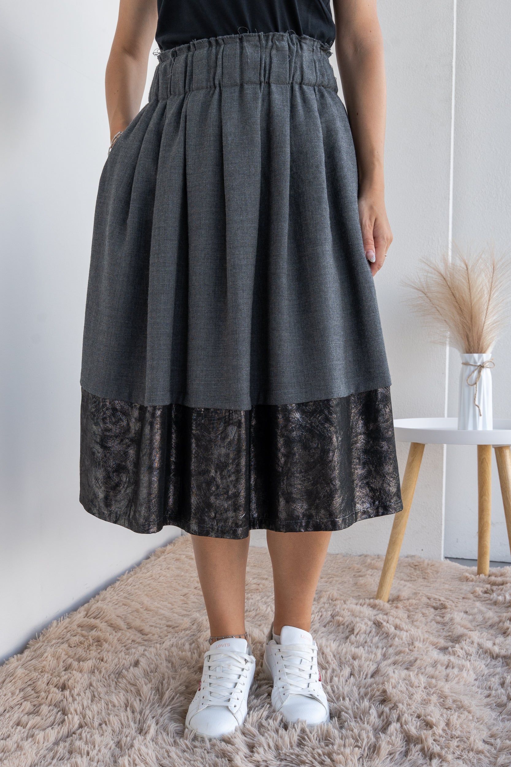 Double fabric skirt