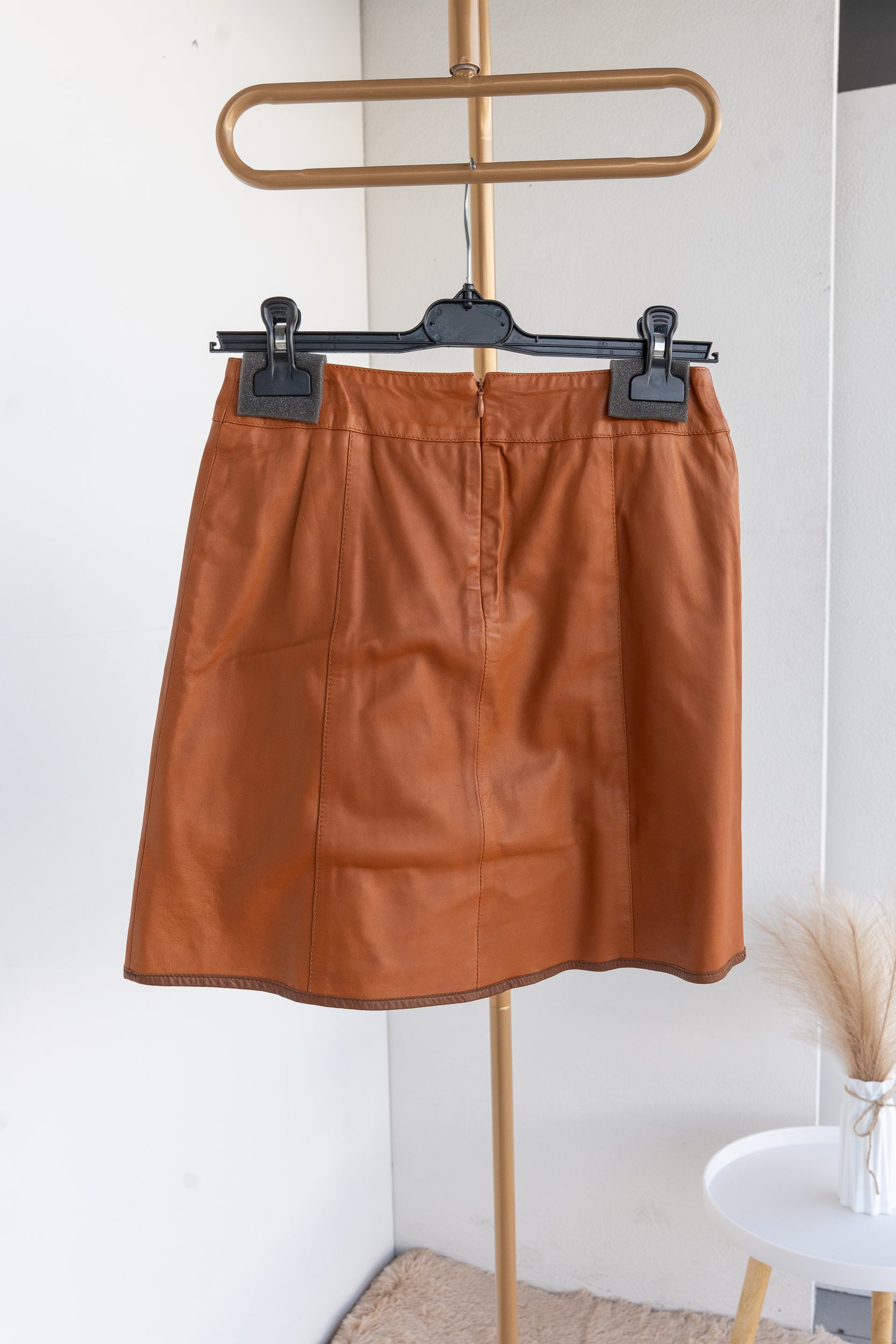 Short leather skirt