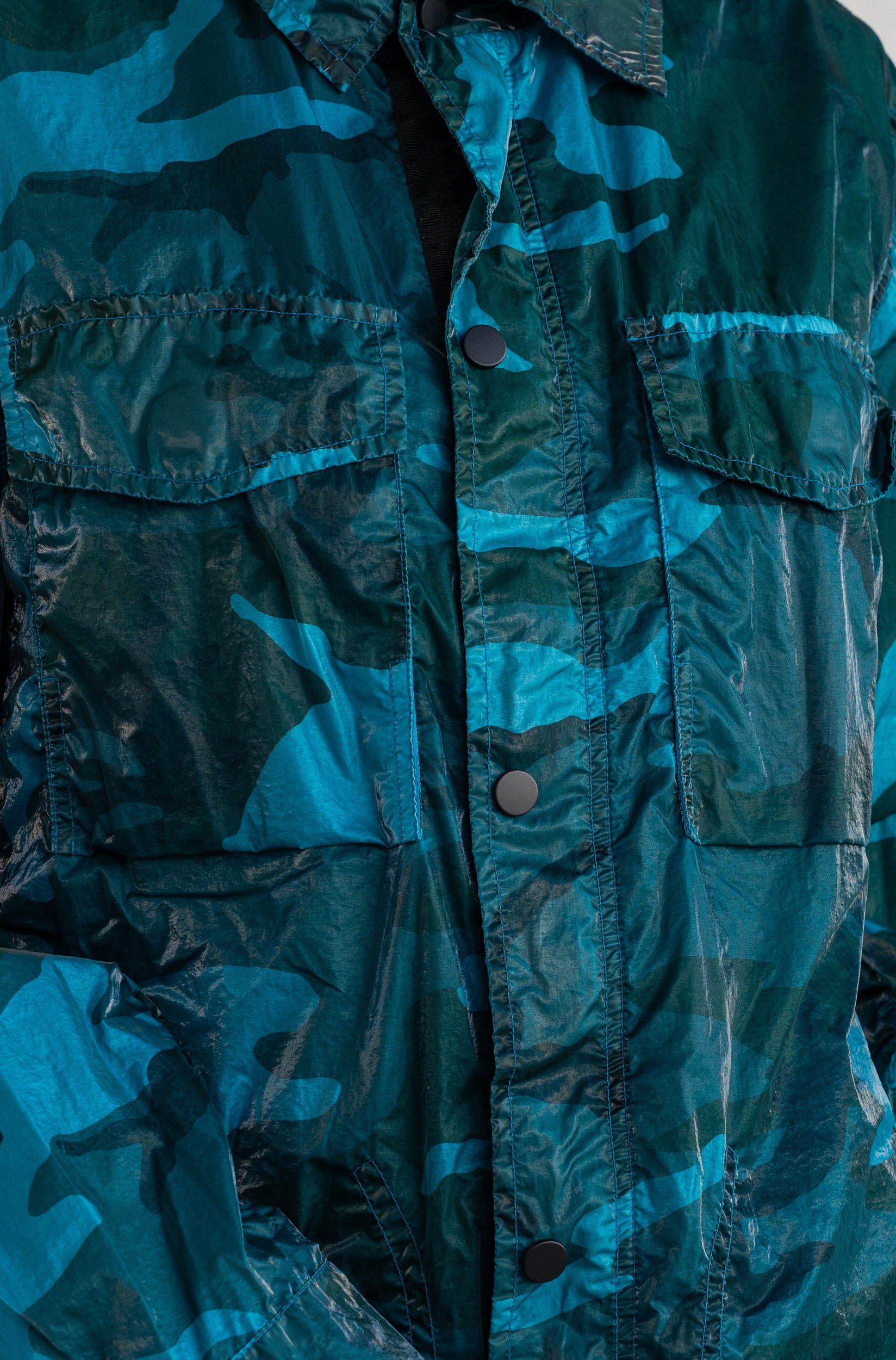 Anti-drop jacket