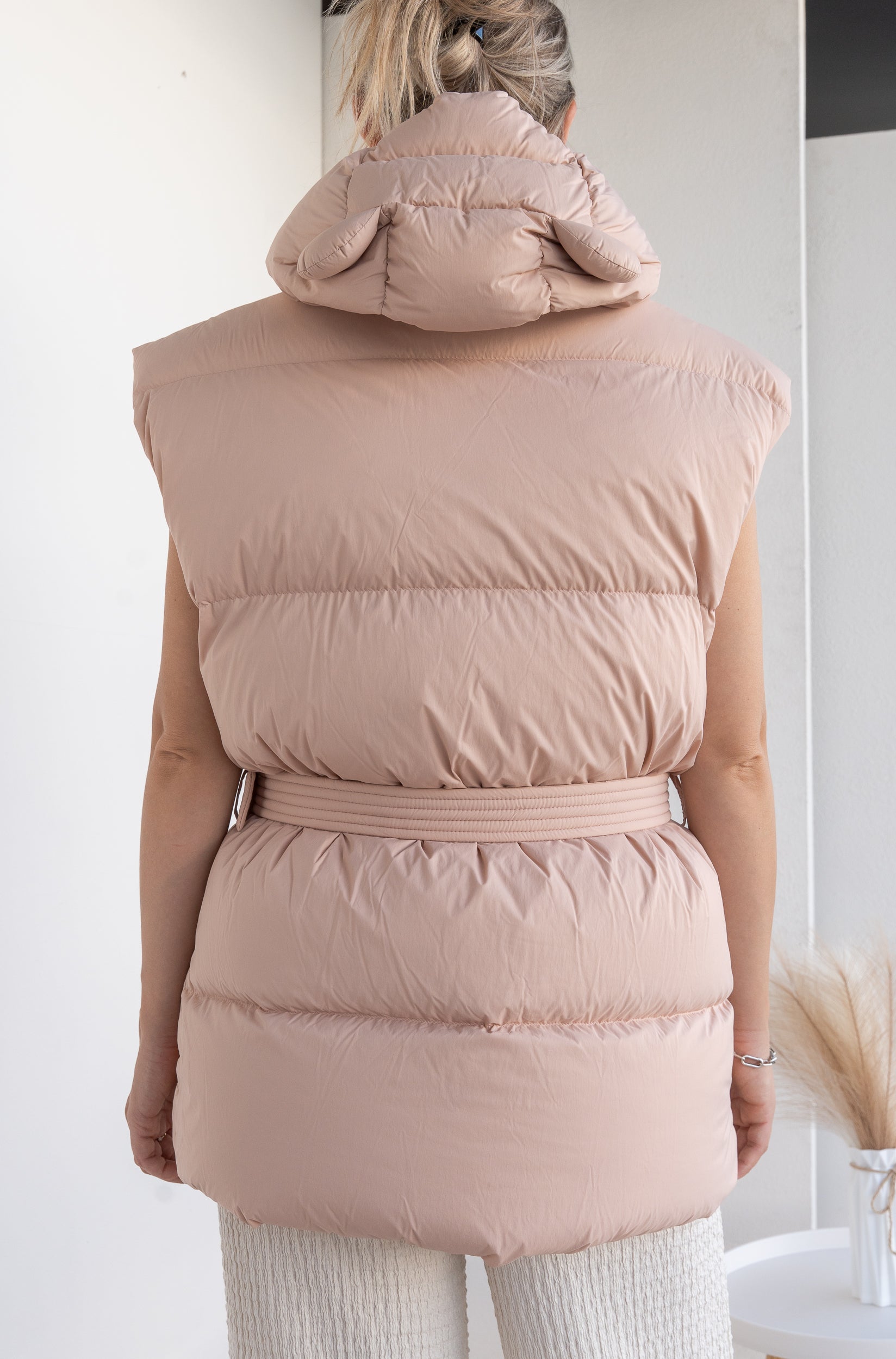 Down jacket with teddy bear hood