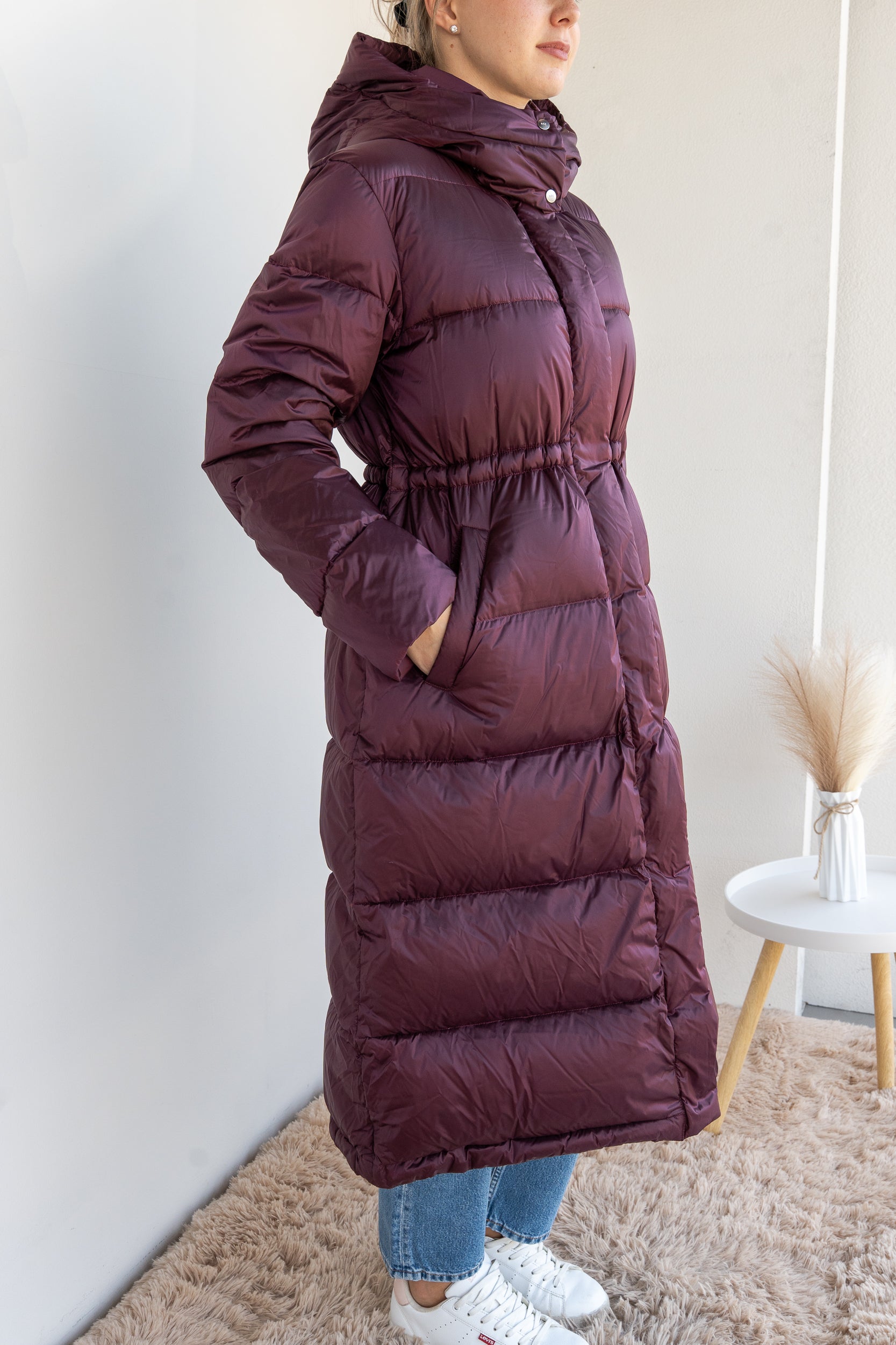 Long down jacket with suspenders