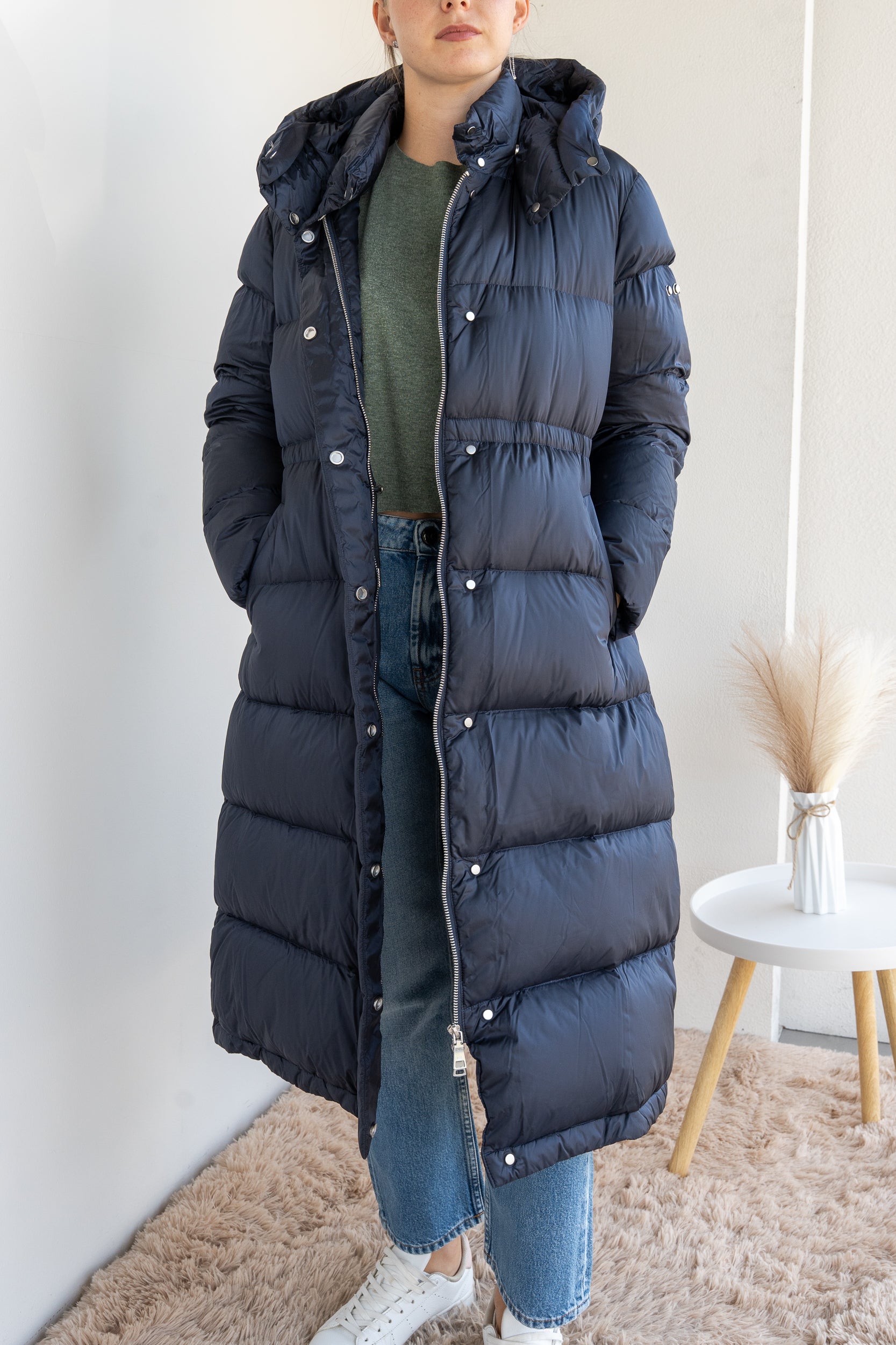 Long down jacket with suspenders