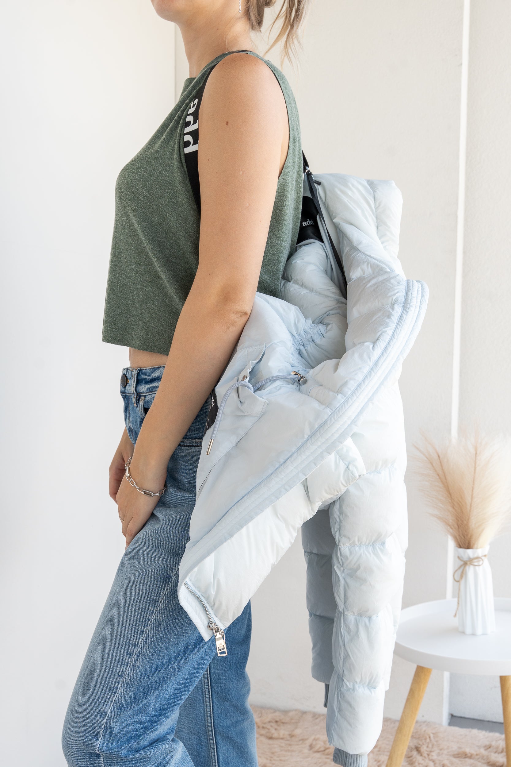 Down jacket with scarf