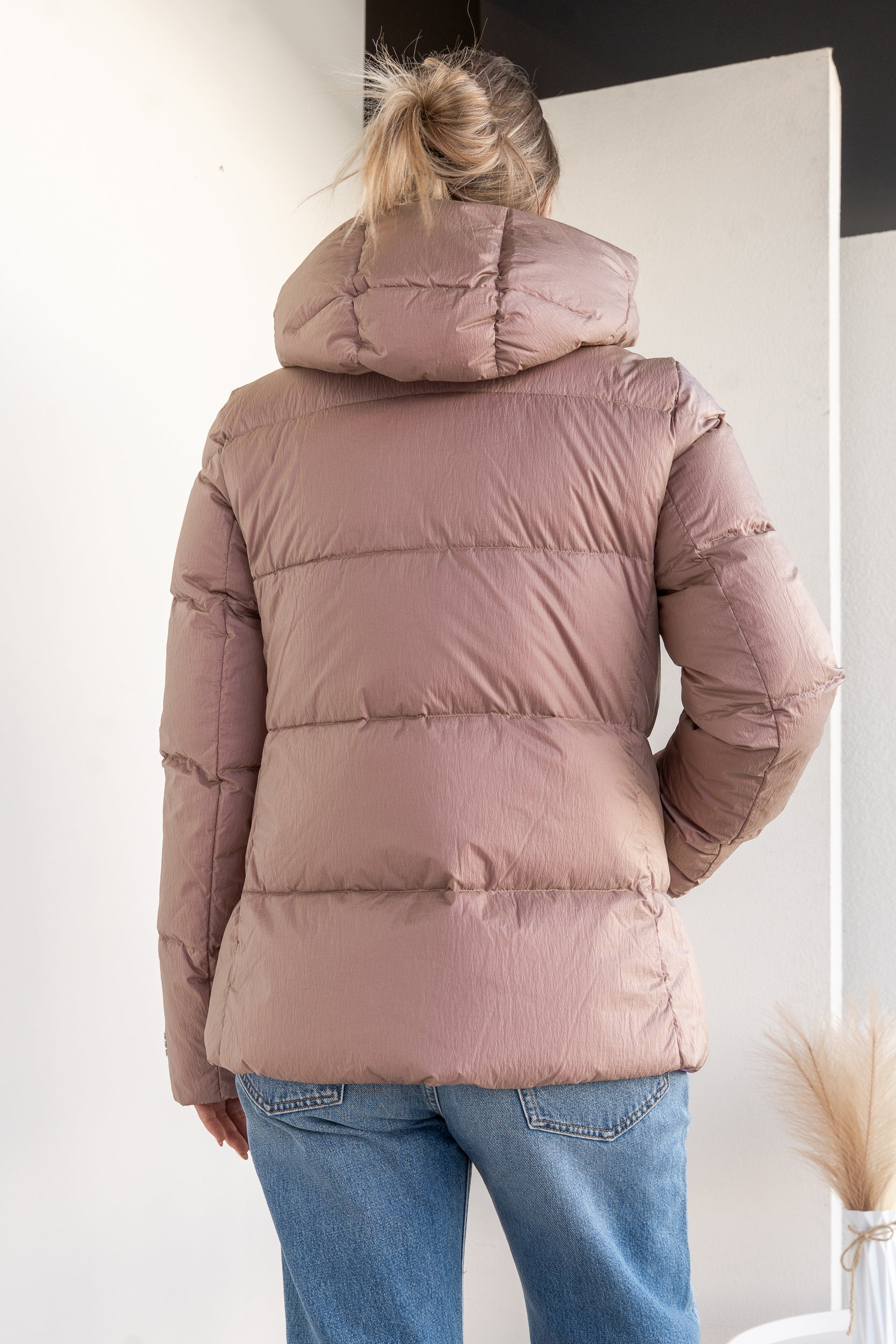 Short double-faced down jacket