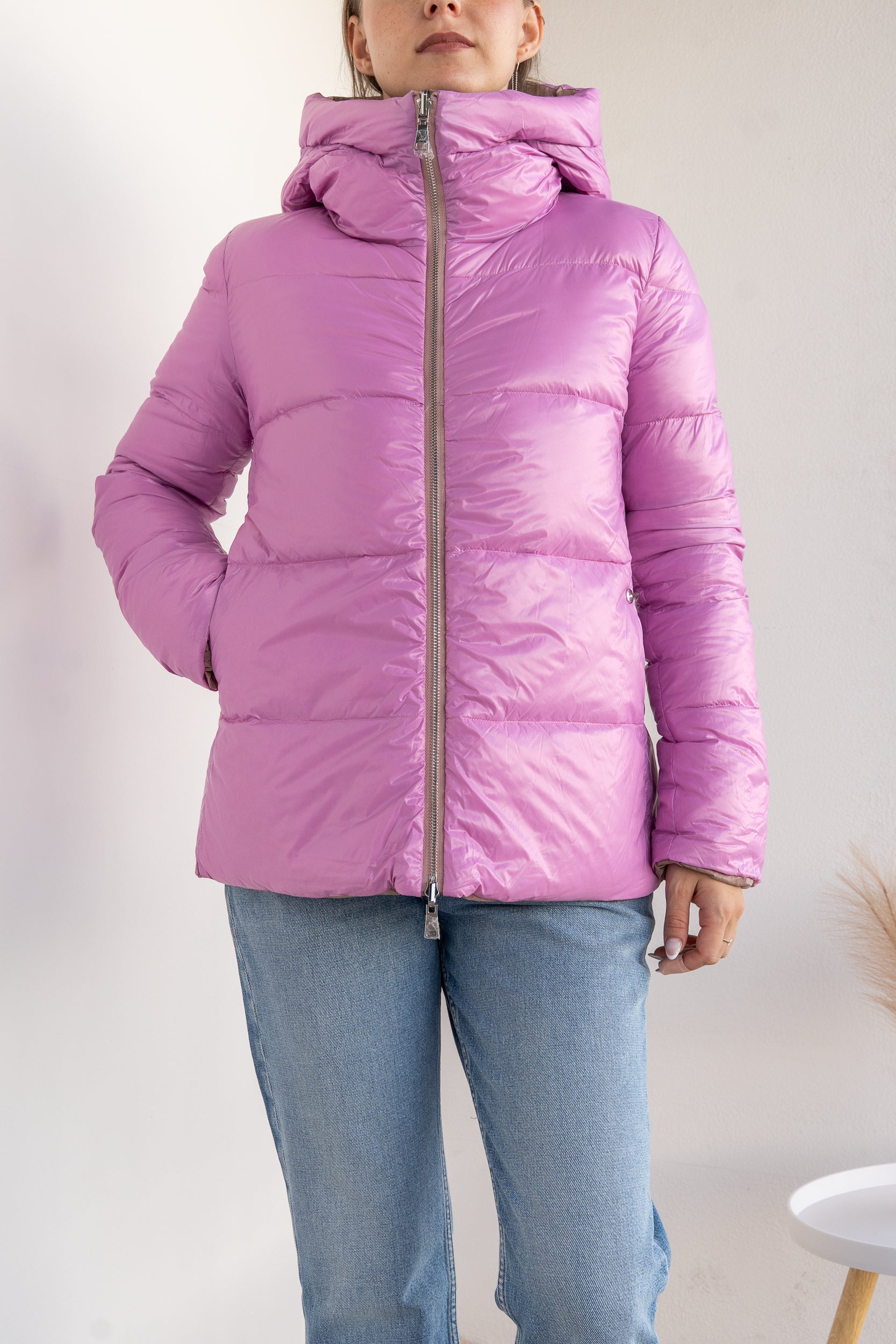 Short double-faced down jacket