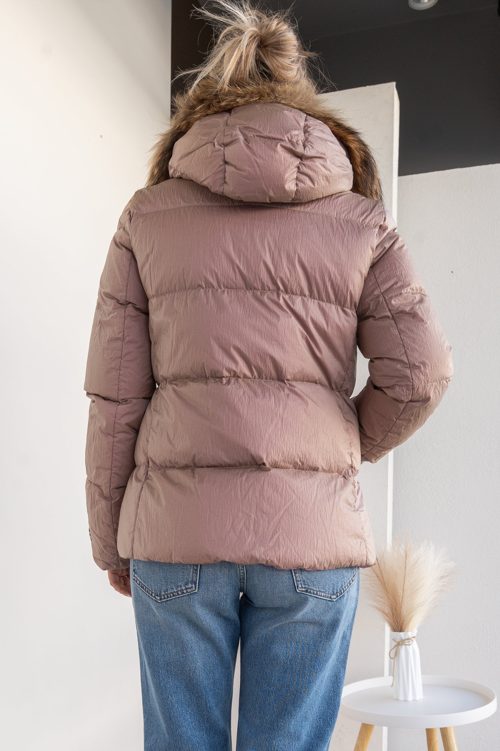 Double-faced down jacket with fur