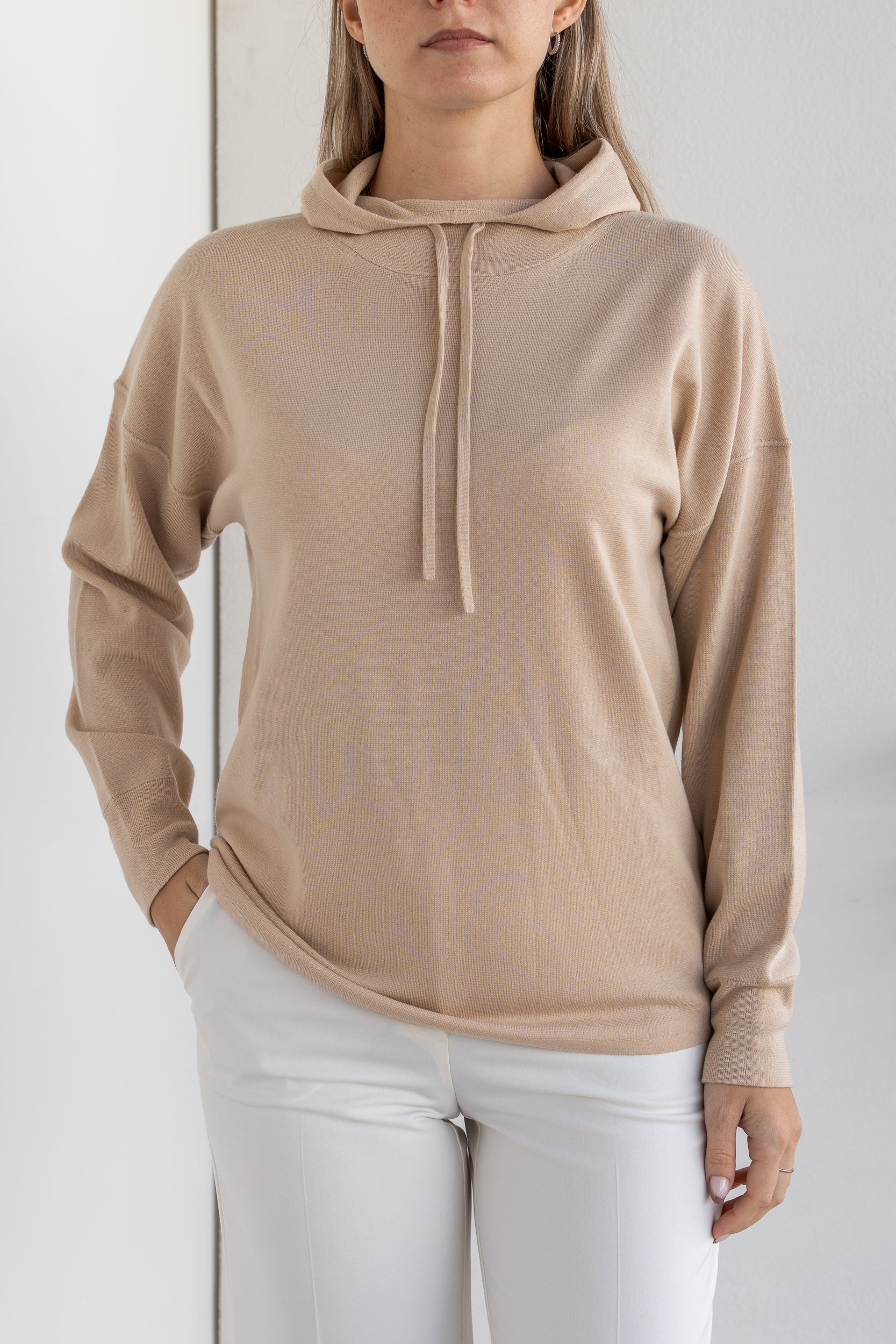 Maglia con cappuccio