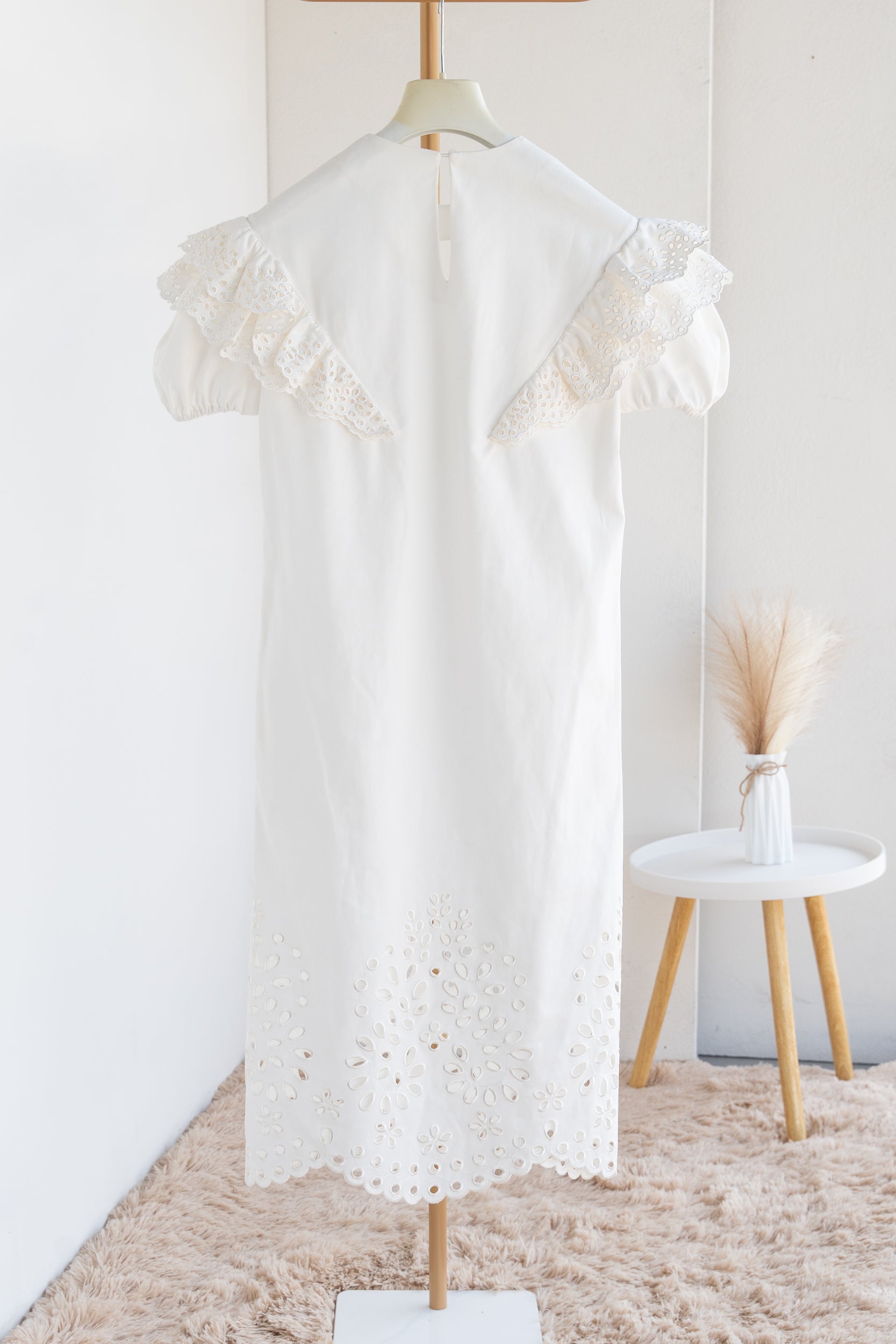 Dress with ruffles