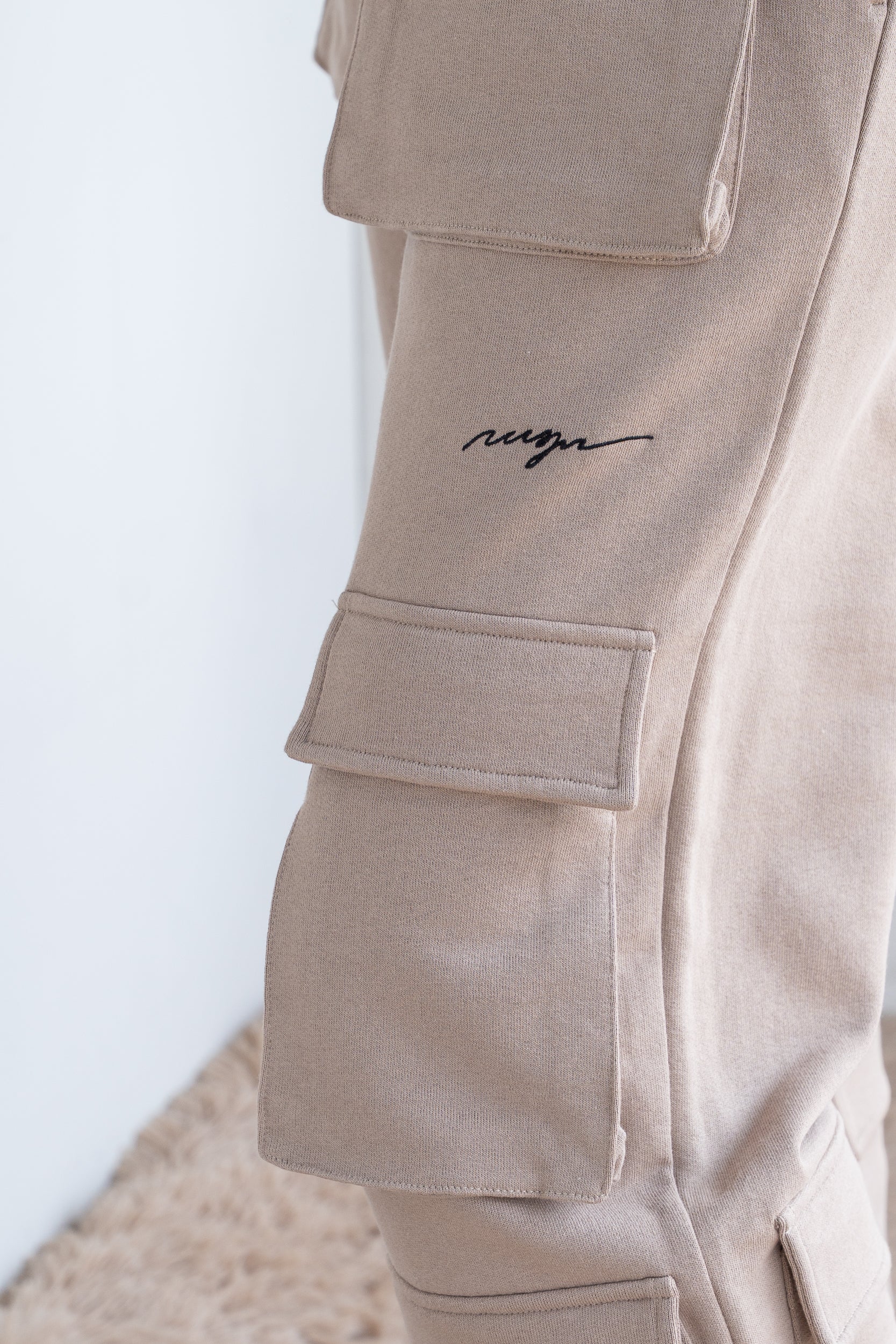 Fleece trousers with pockets