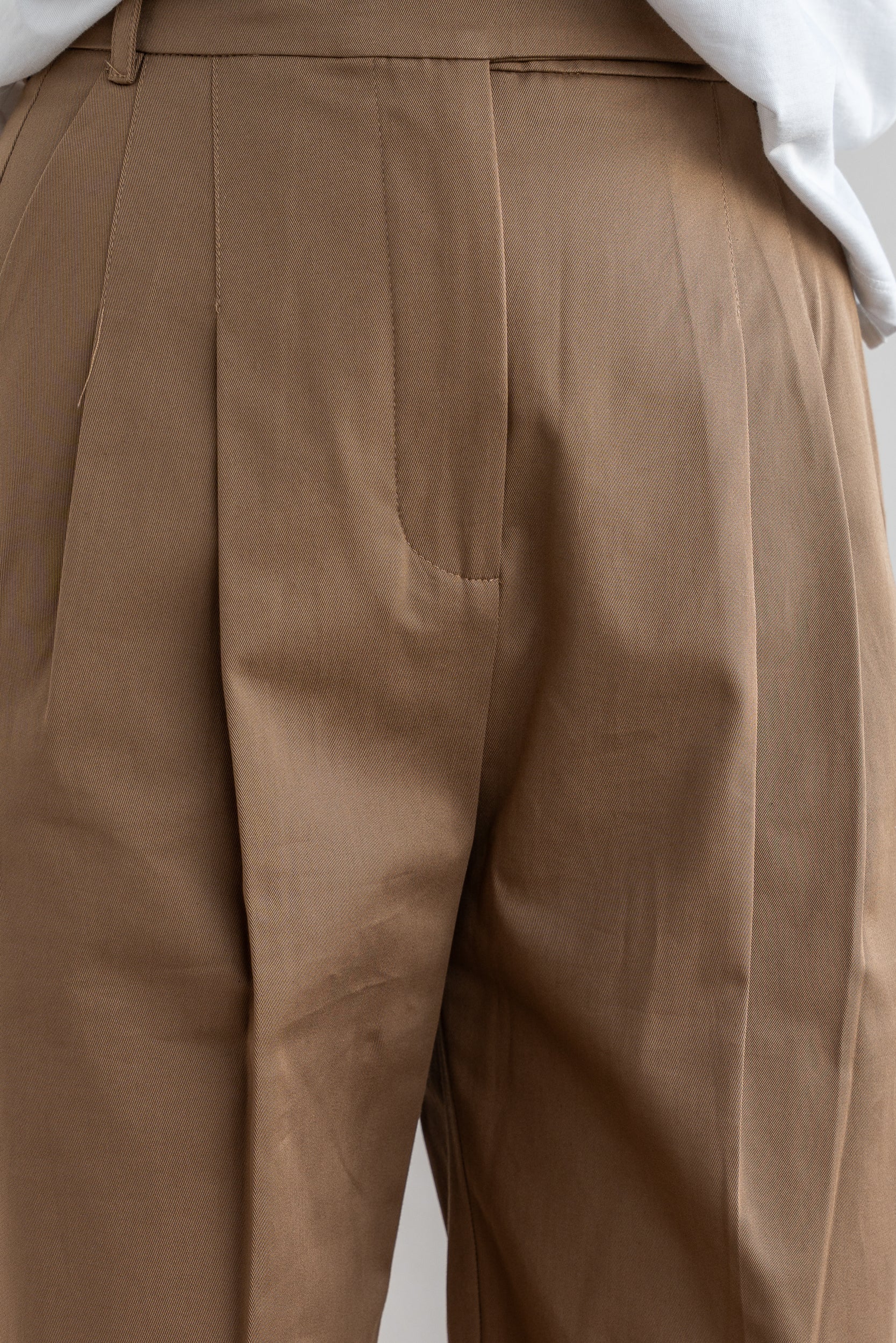 High-waisted trousers
