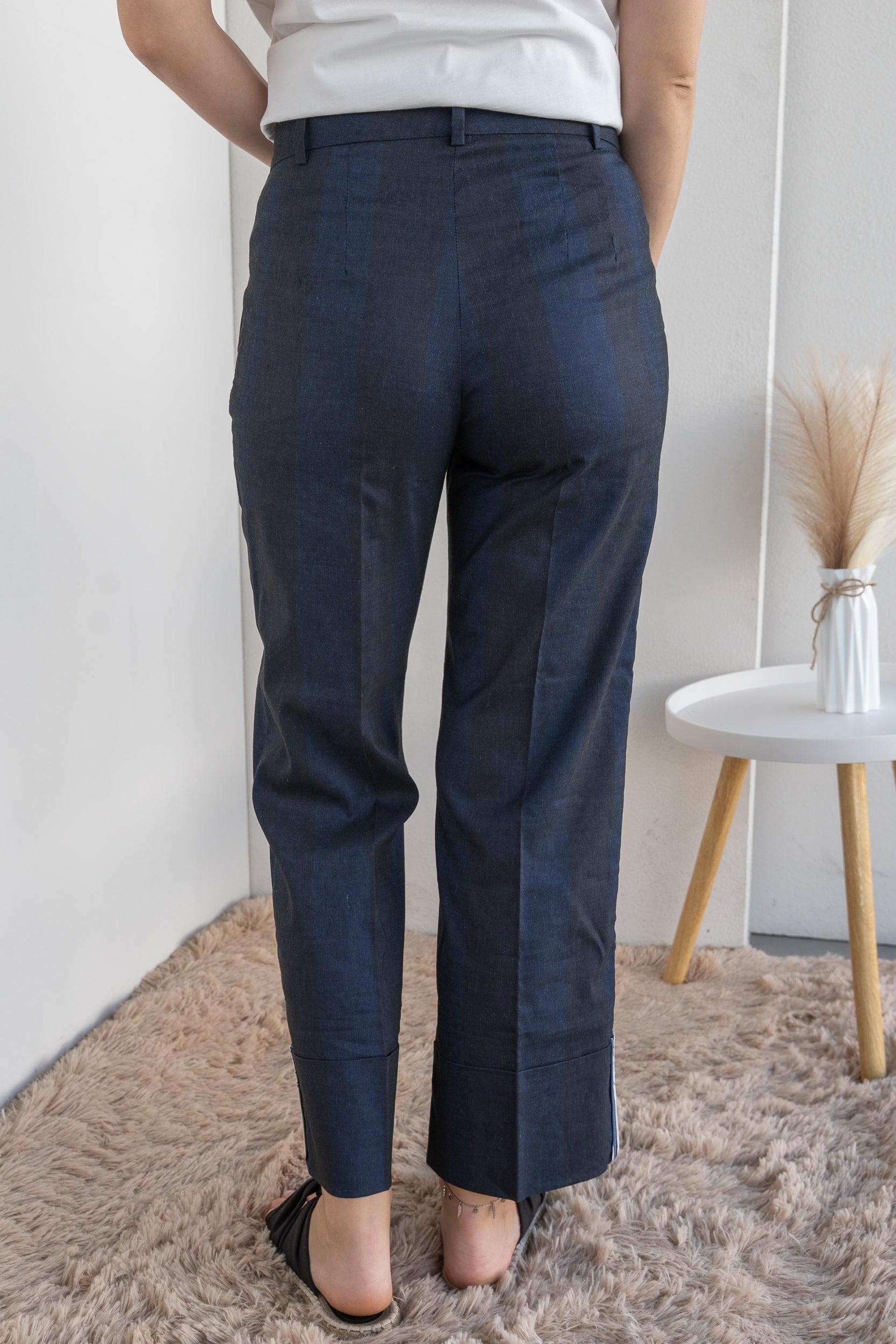 Double-colored trousers
