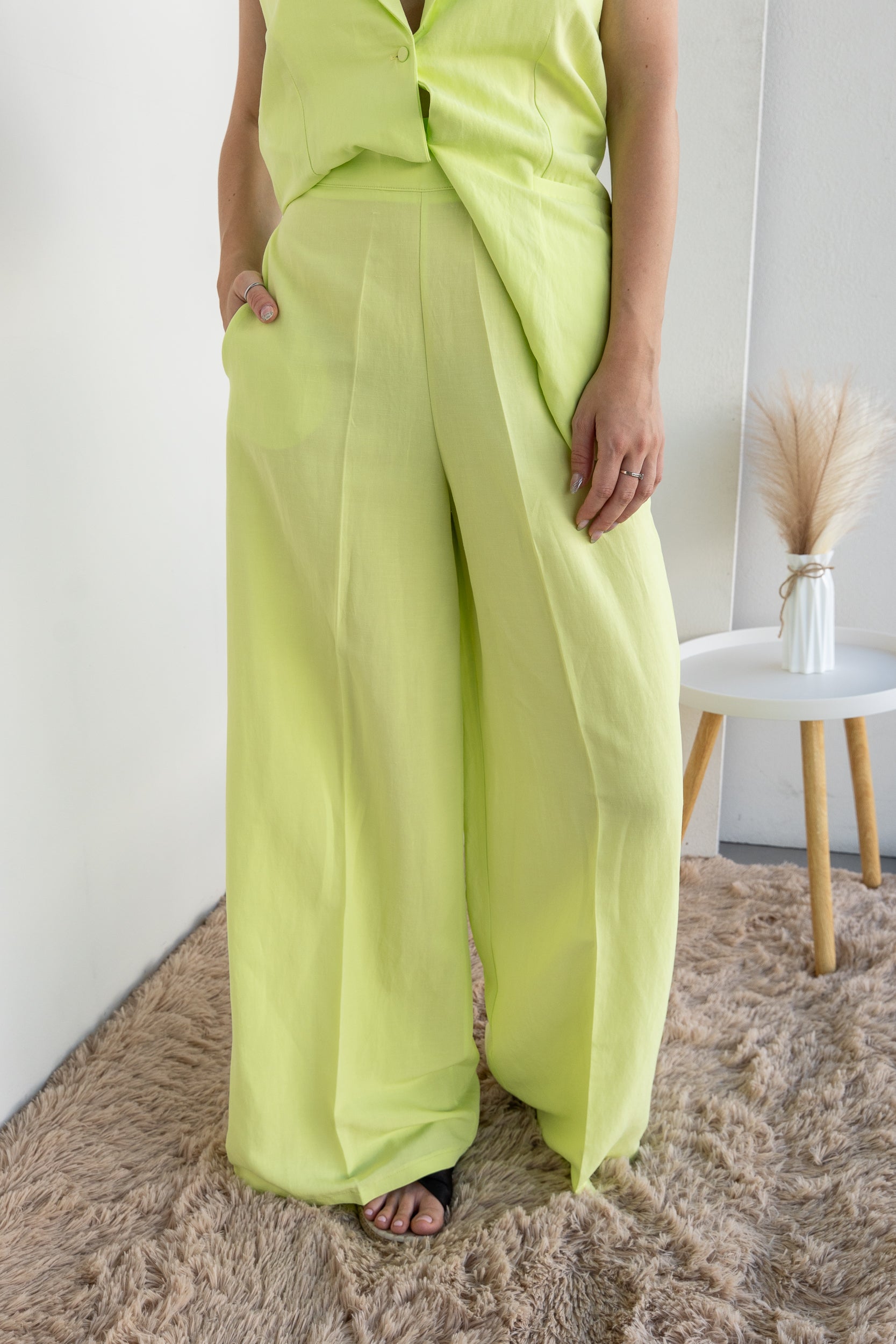 Pantalone gamba larga
