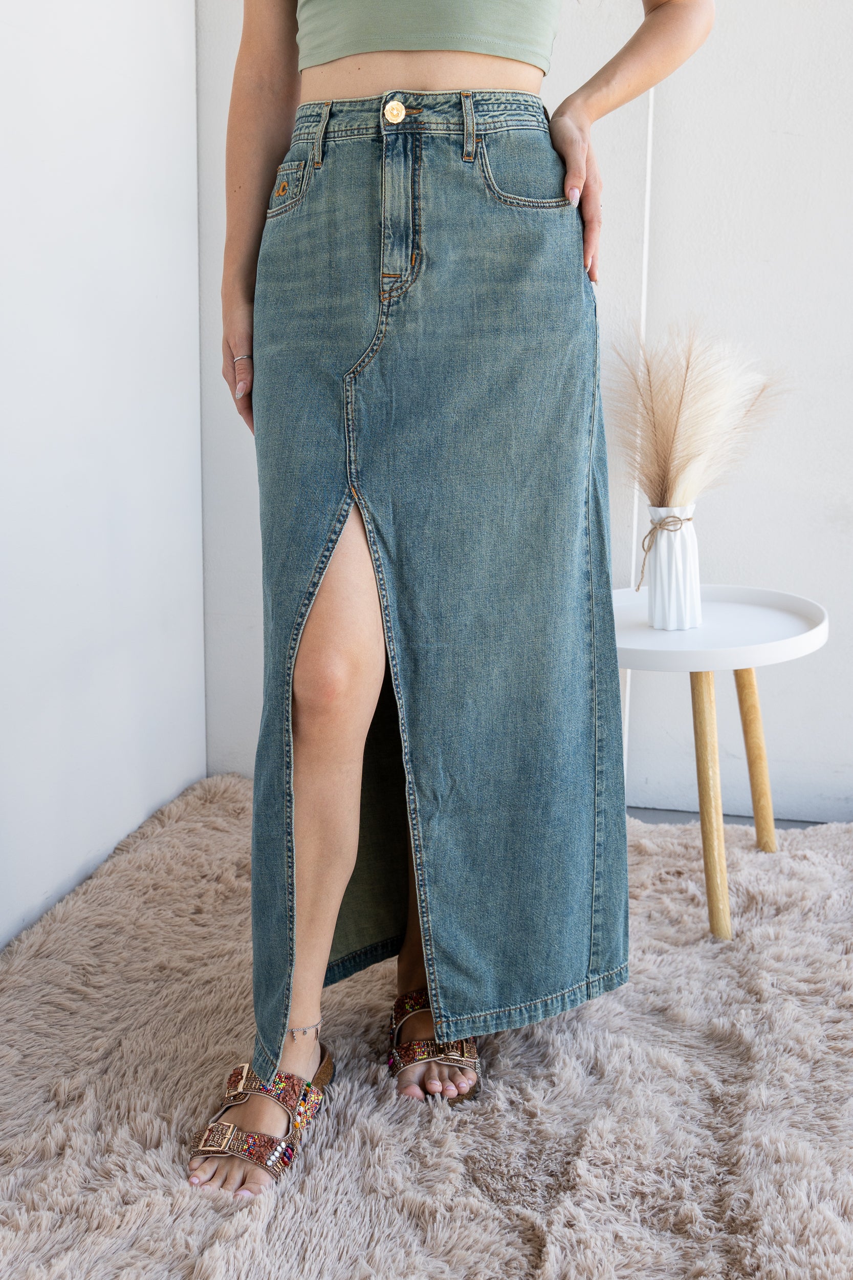 Denim skirt