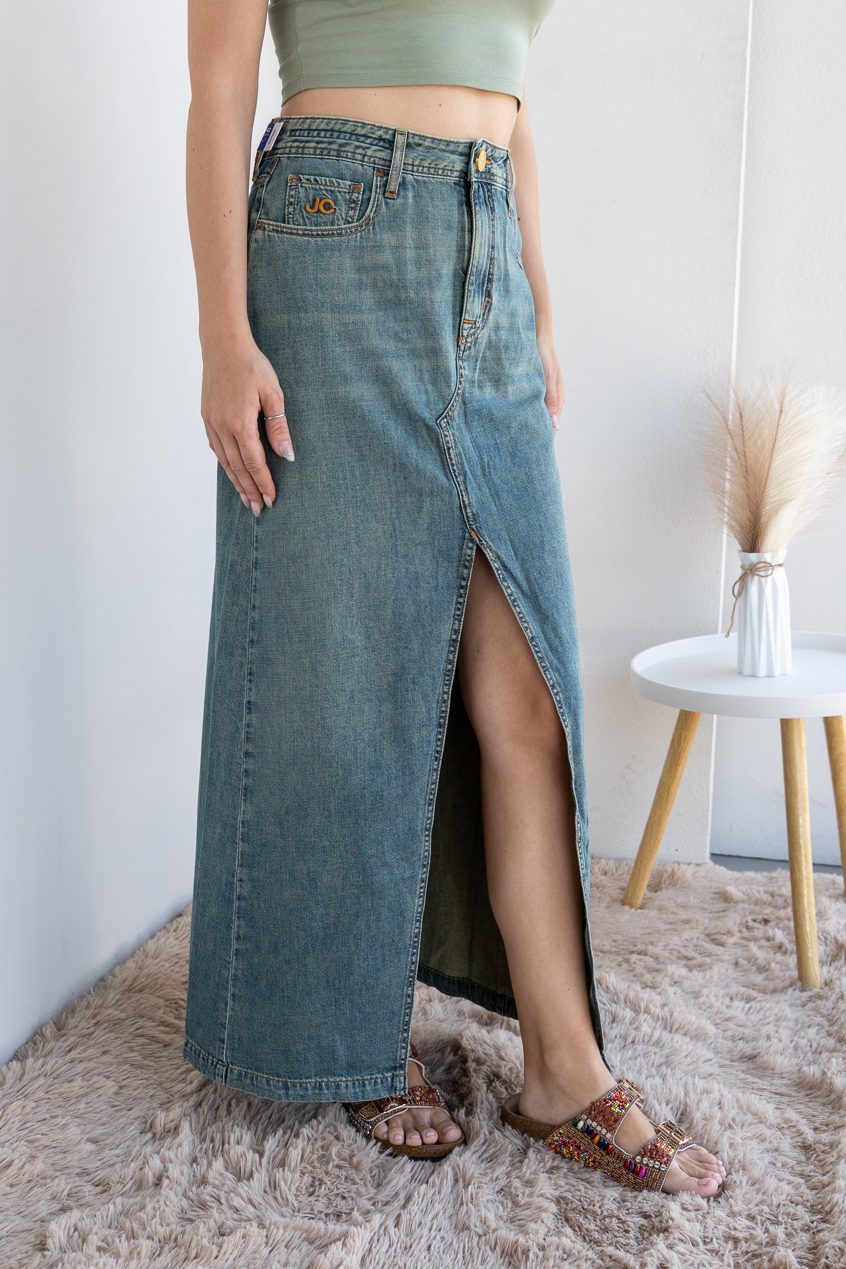 Denim skirt