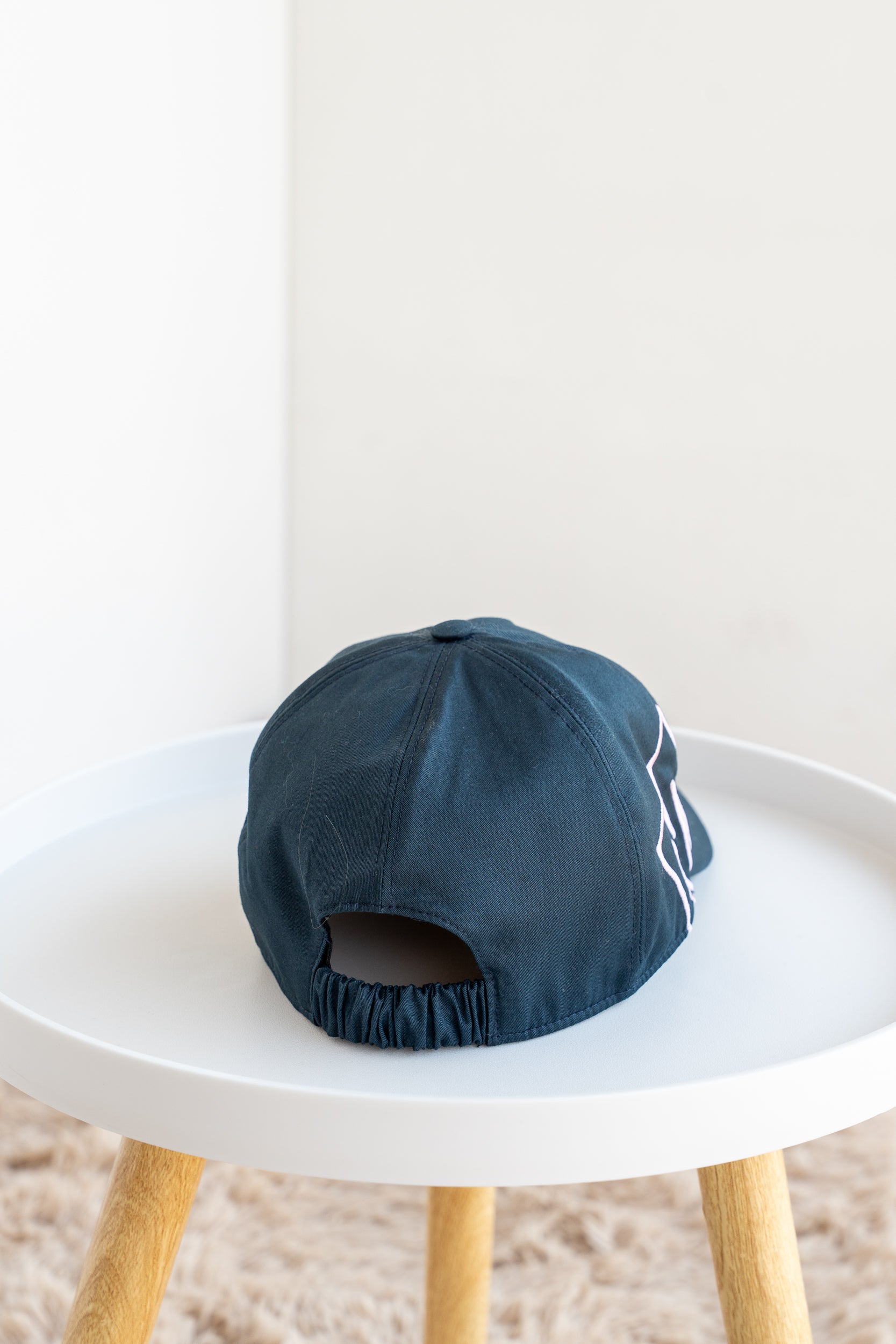 Cappello con visiera