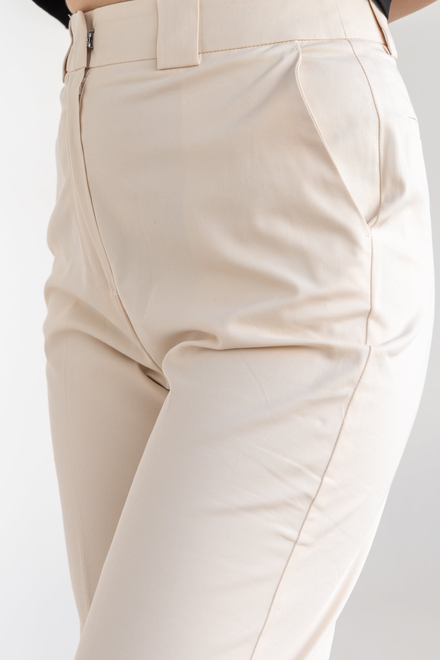 Regular fit trousers