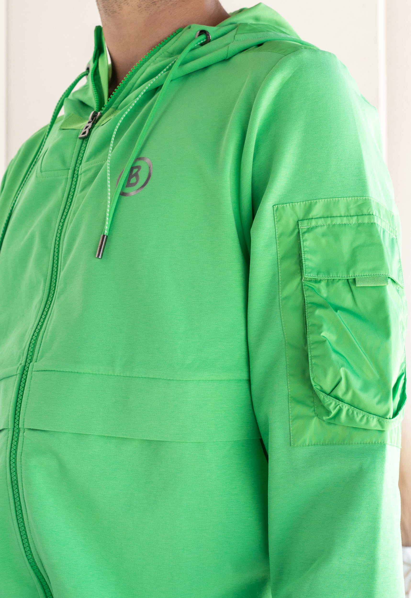 Zip-up sweatshirt