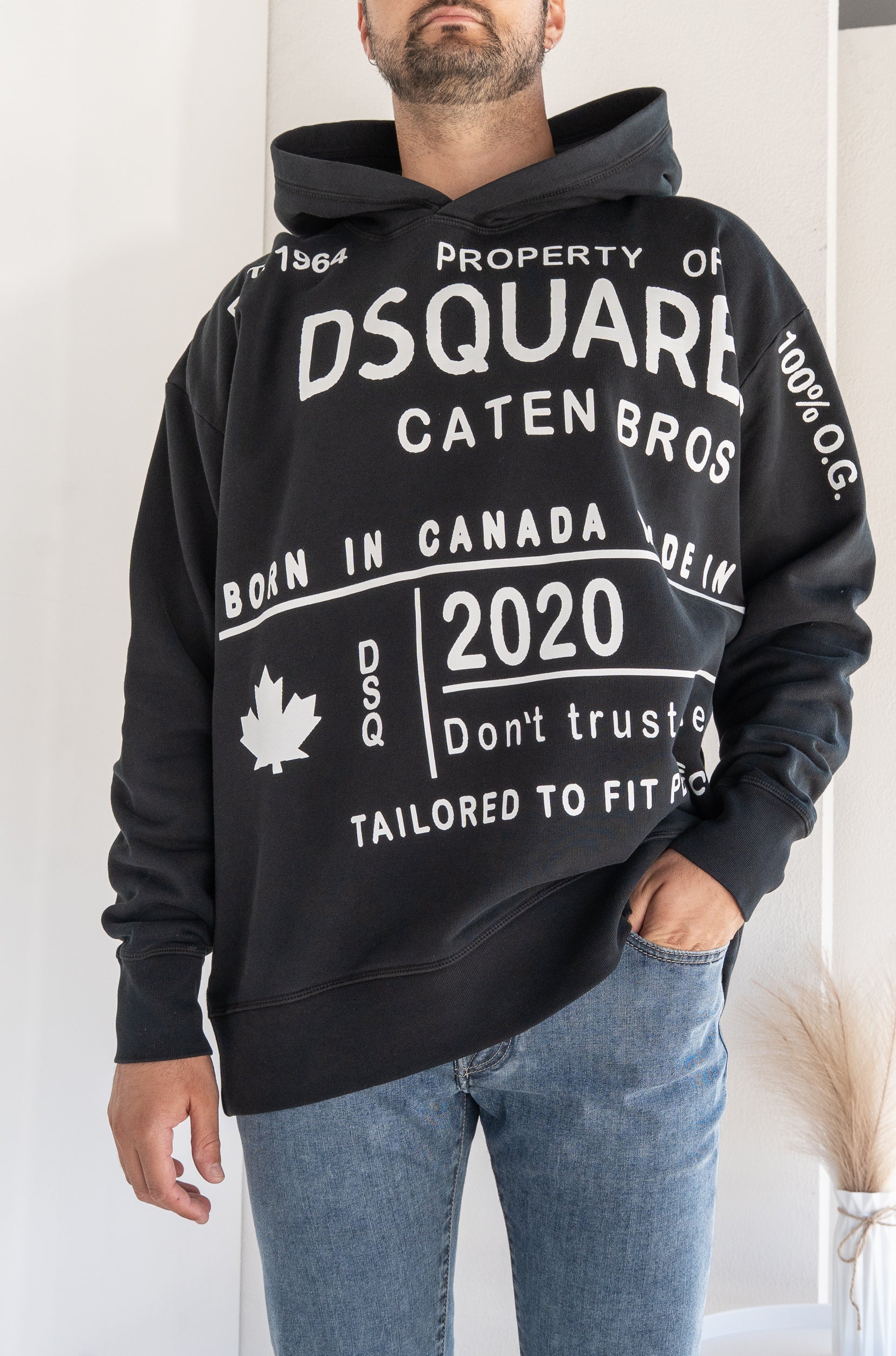 Oversized sweatshirt