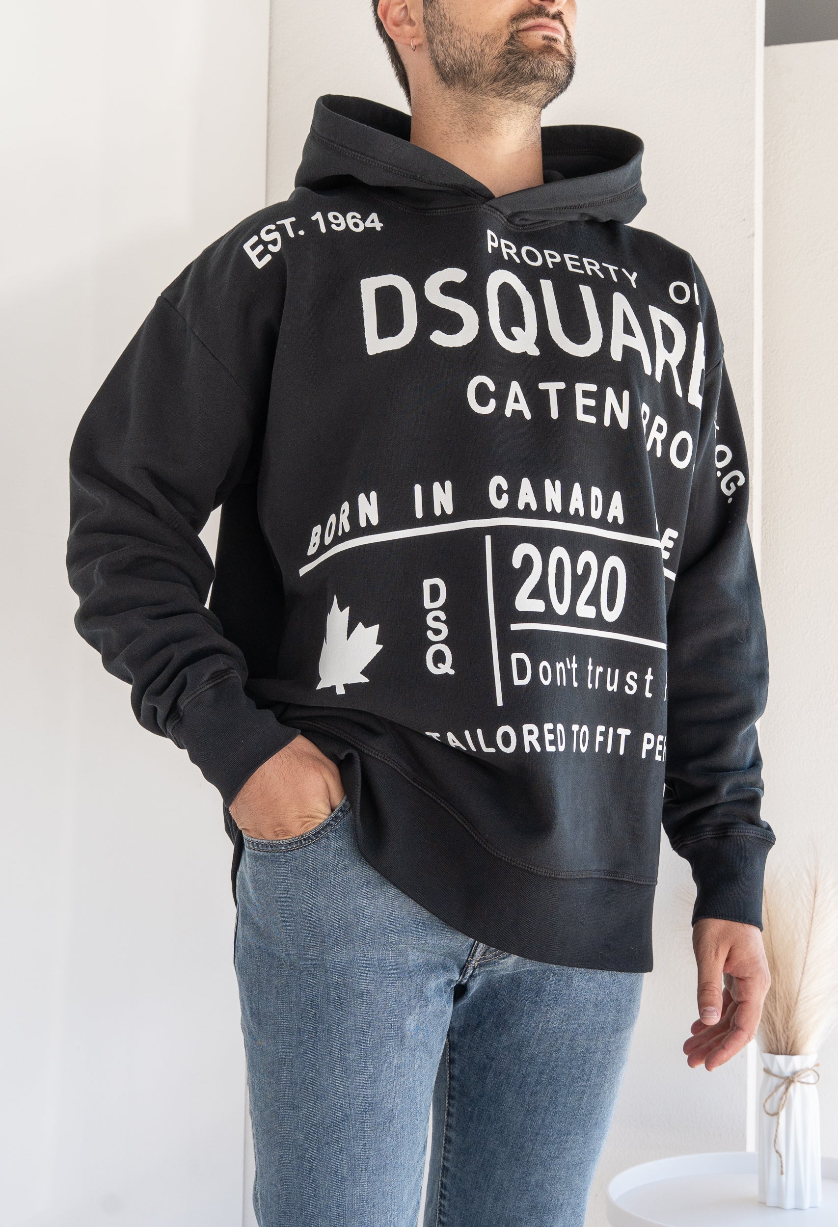 Oversized sweatshirt