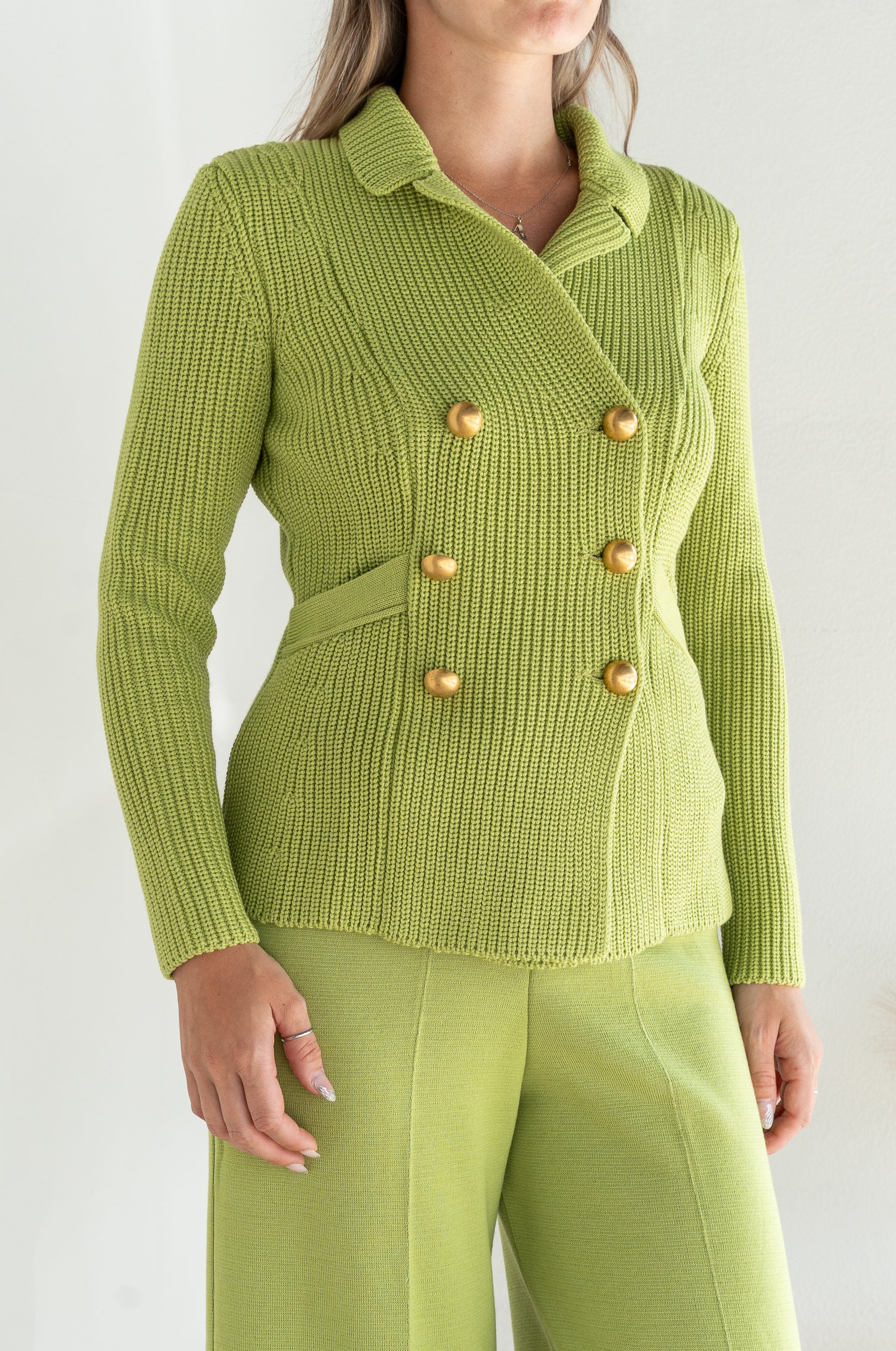Double-breasted knitted cardigan