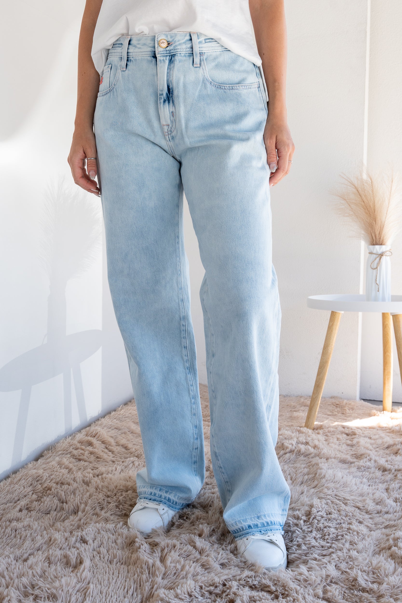 Jeans con ricami