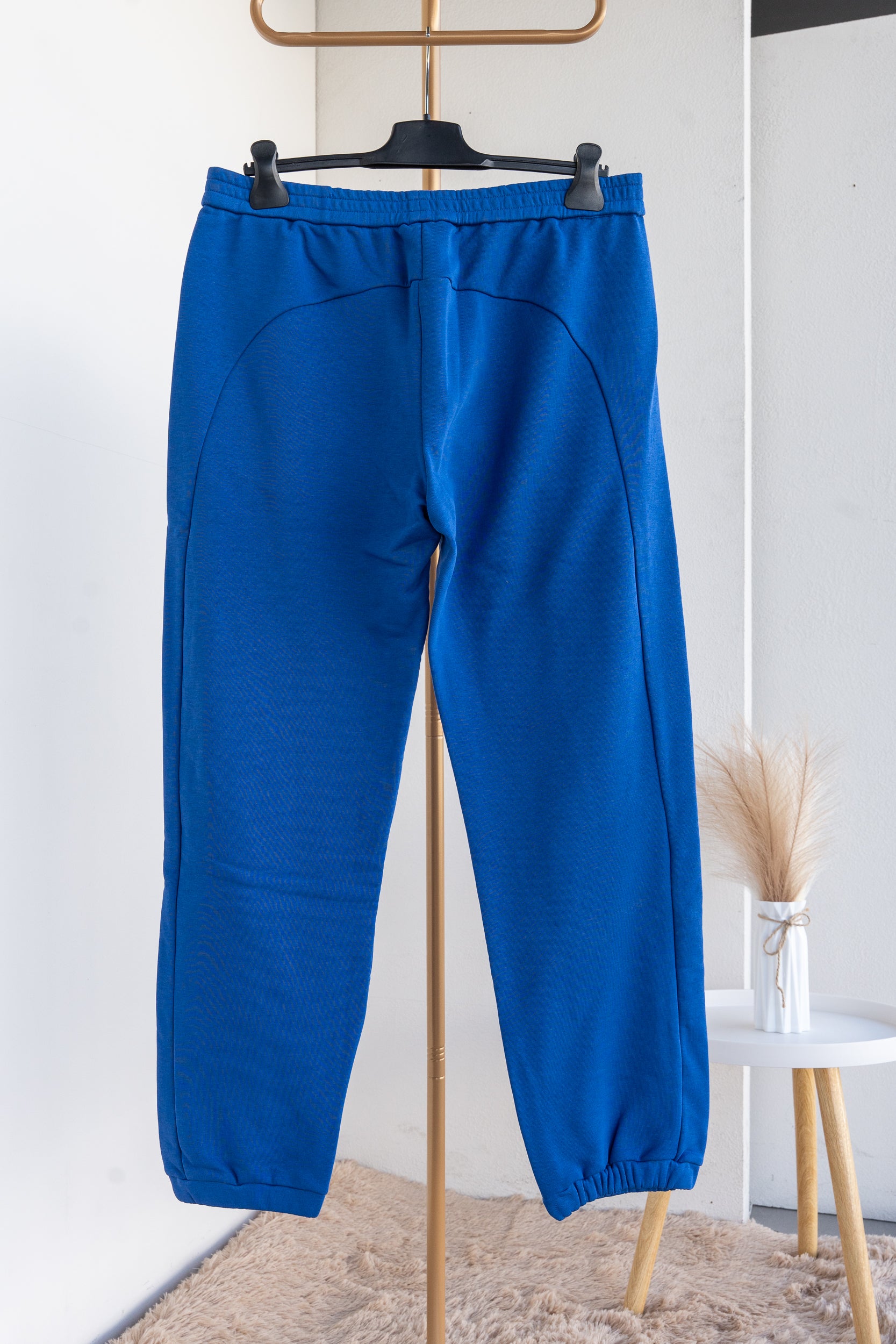 Sports trousers