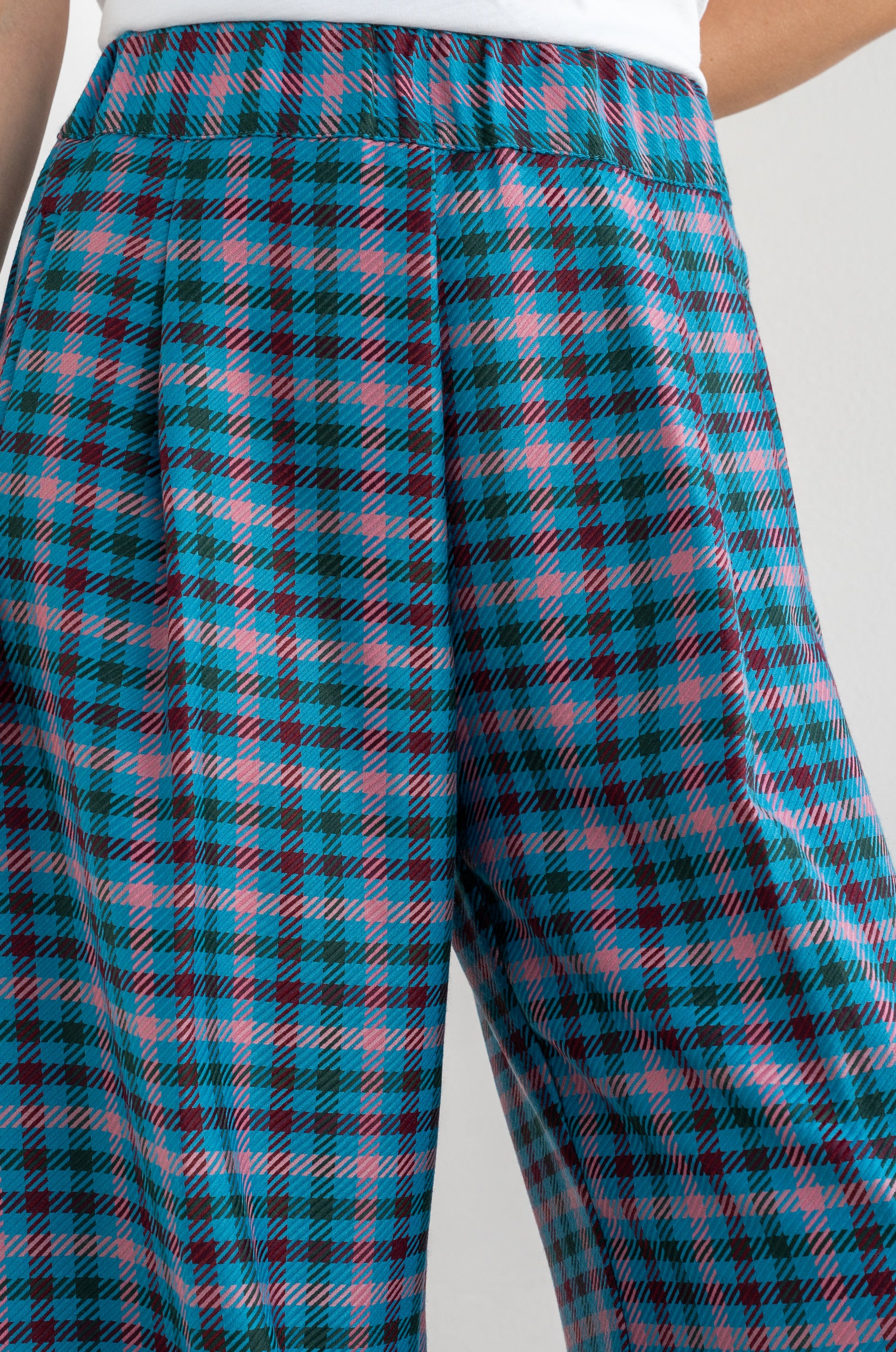 Wide trousers