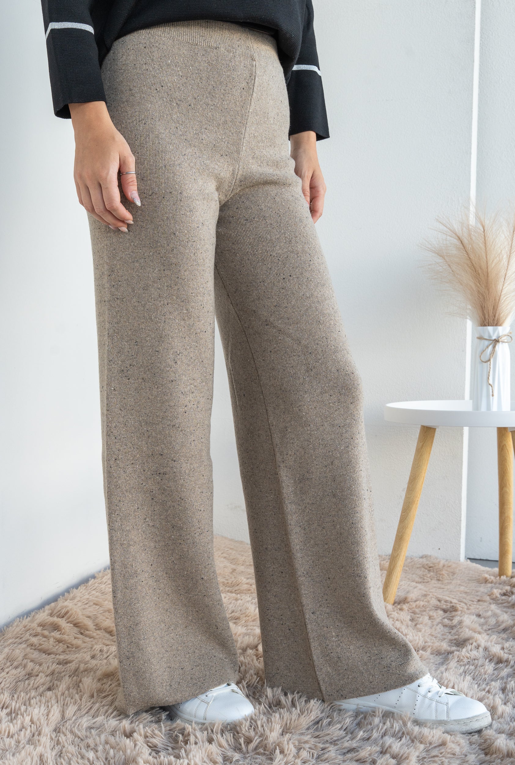 Knitted trousers