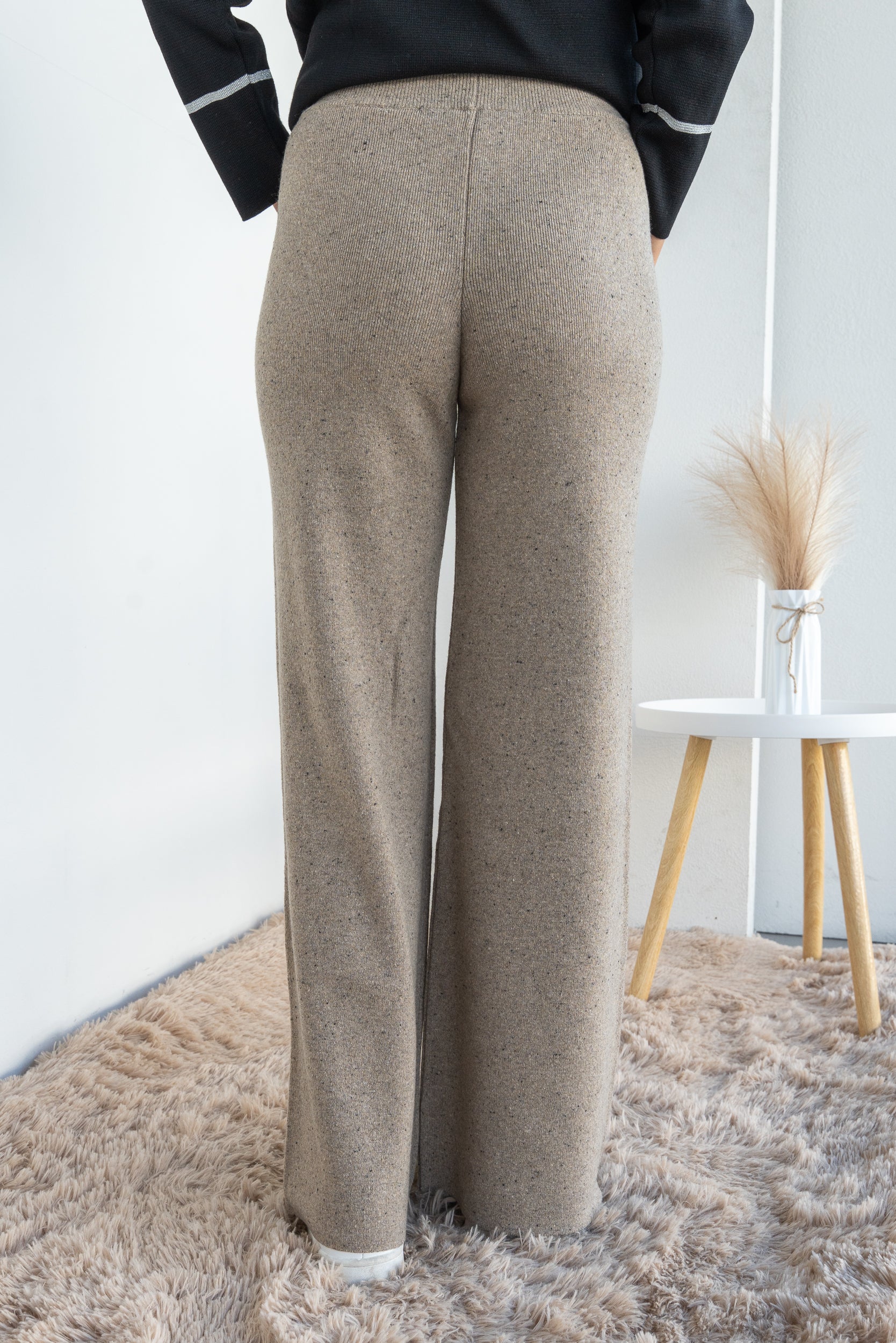 Knitted trousers