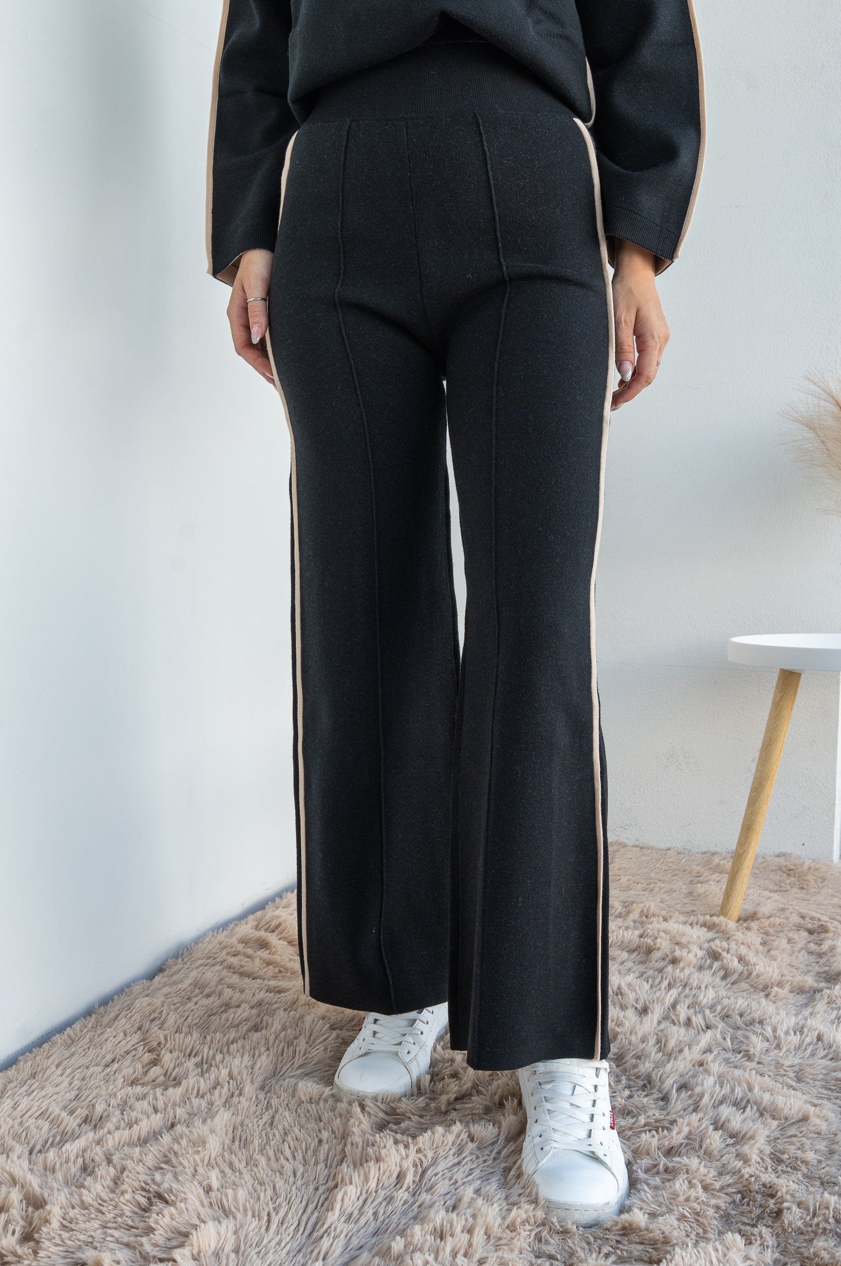 Knitted trousers