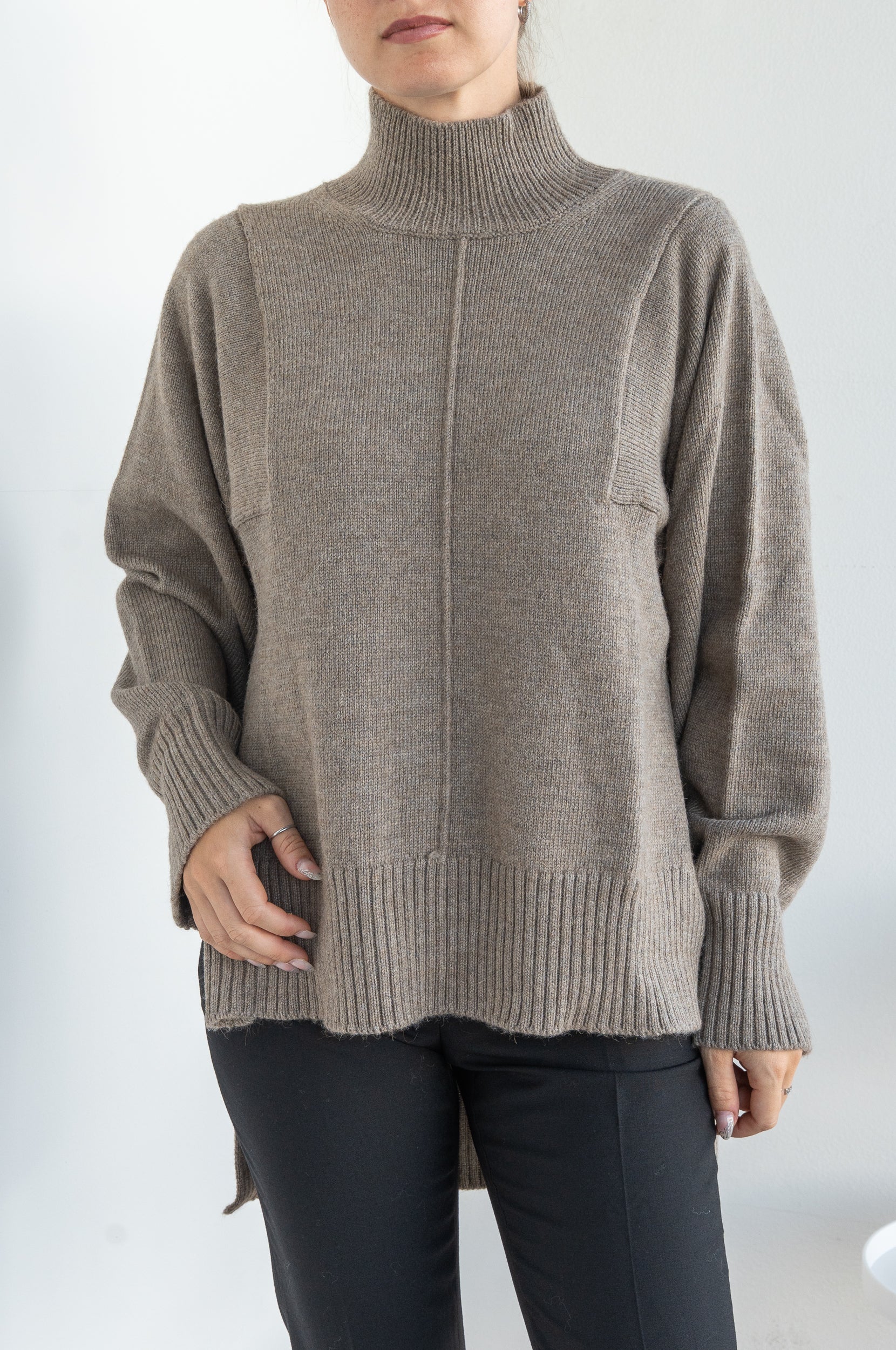 Maglia con spacco
