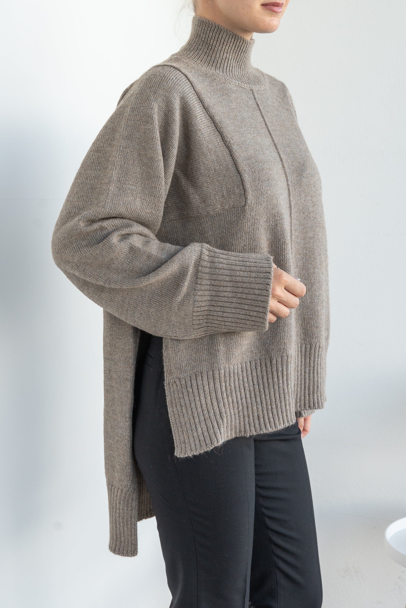 Maglia con spacco