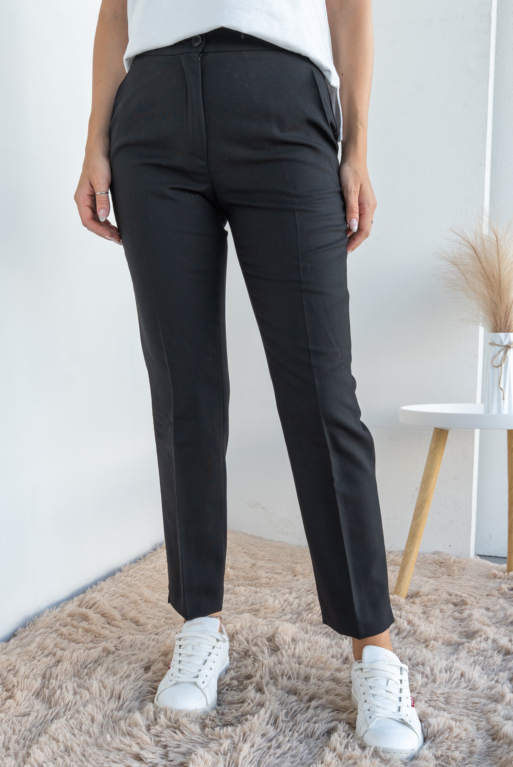 Pantalone a sigaretta